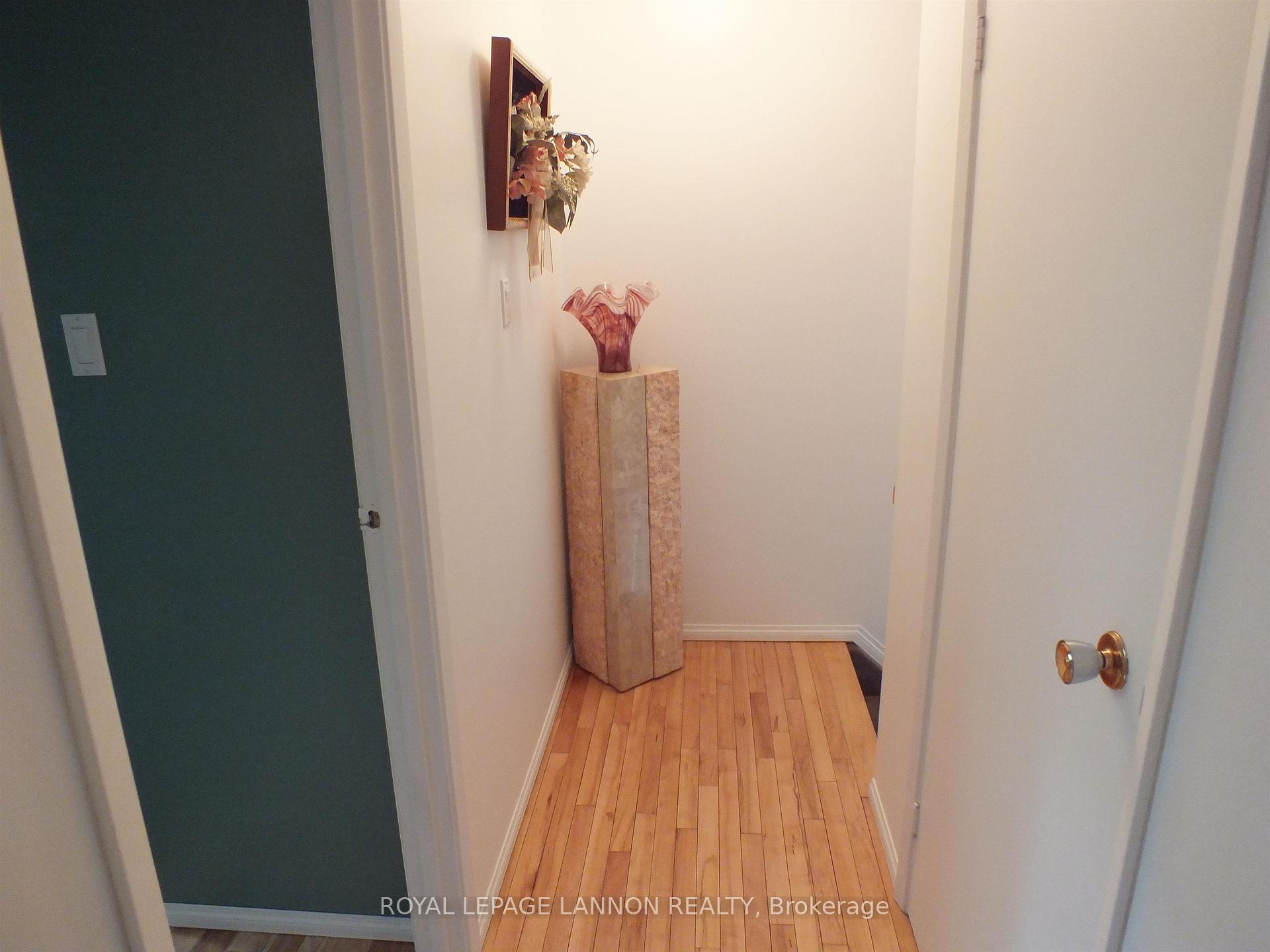 Photo 22 of 394 Brant Street, Thunder Bay, County Park — HOMEH