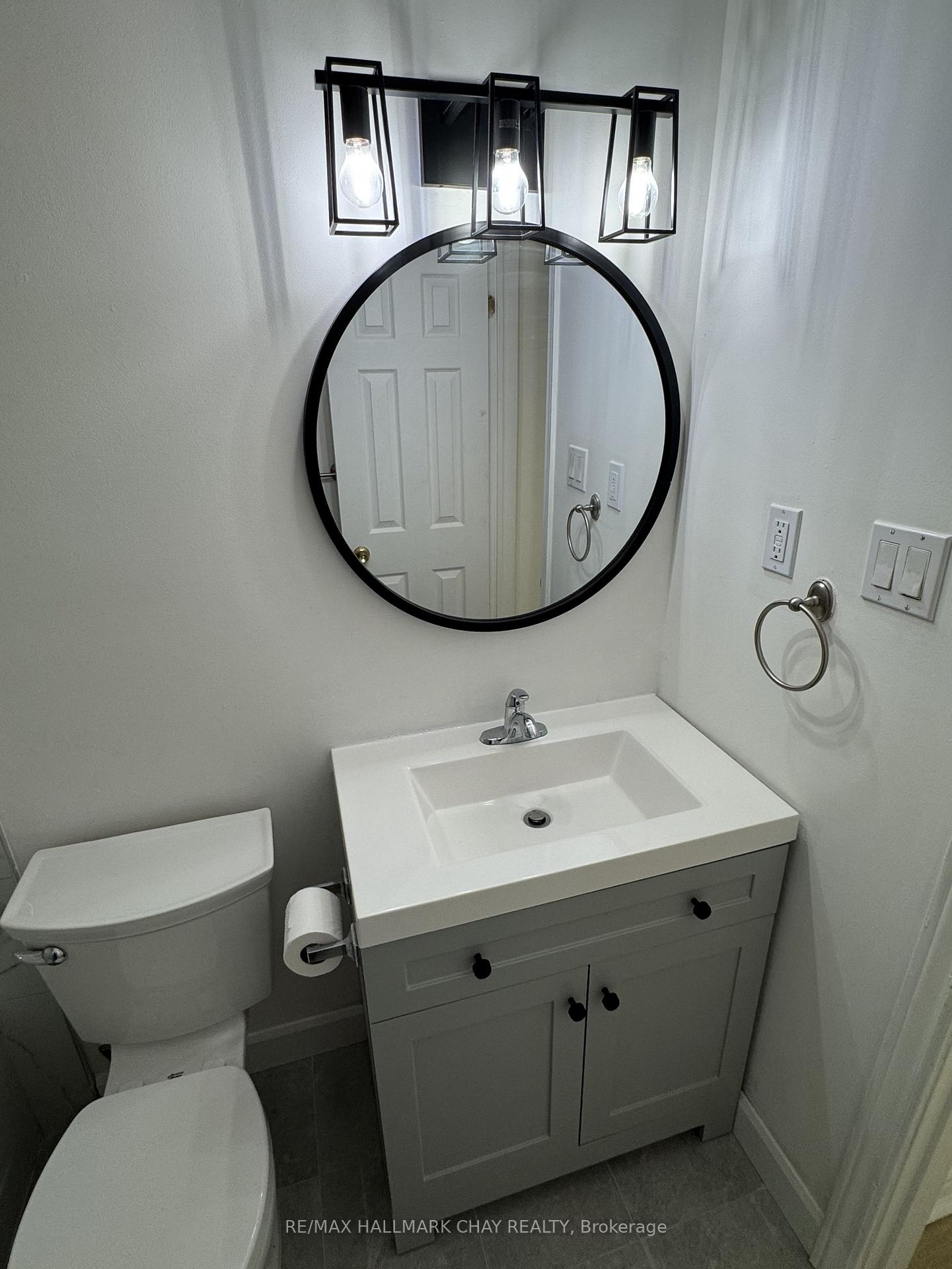 Photo 8 of Unit A, 188 Anne Street, Barrie, Allandale — HOMEH