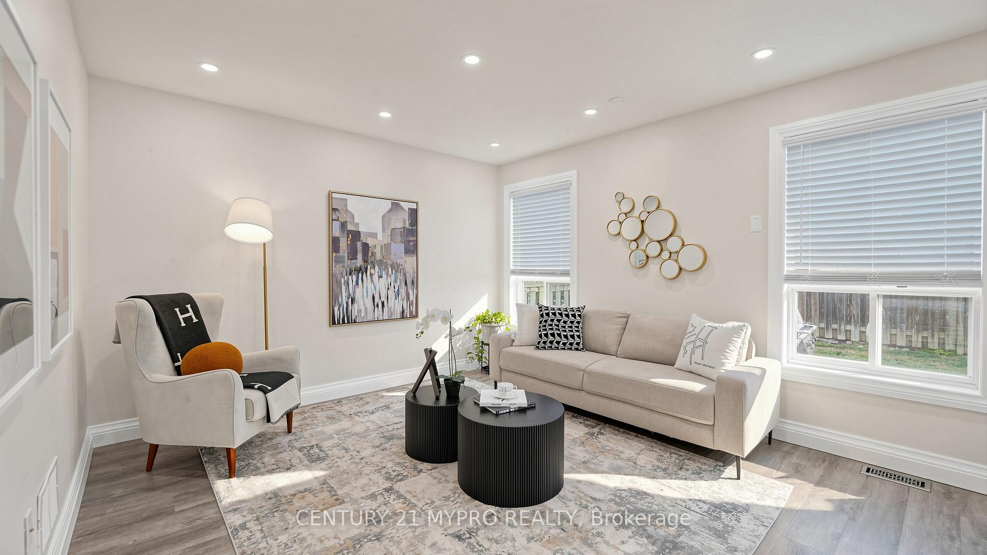 Photo 12 of 18 Dogwood Street, Markham, Wismer — HOMEH