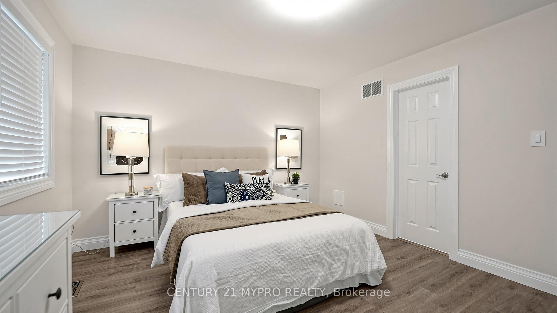 Photo 24 of 18 Dogwood Street, Markham, Wismer — HOMEH