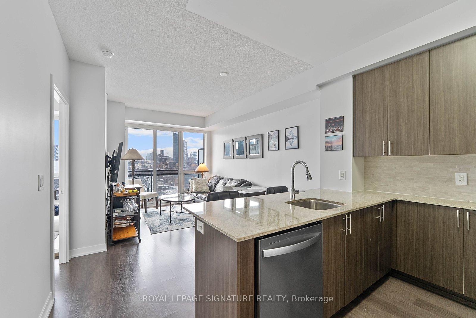 Front of Unit 1405, 225 Sackville Street