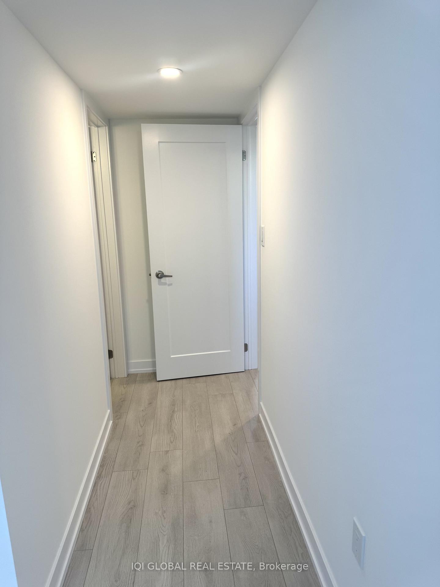 Photo 12 of Unit 123, 42 Lowes Road W, Guelph, Clairfields/Hanlon Business Park — HOMEH