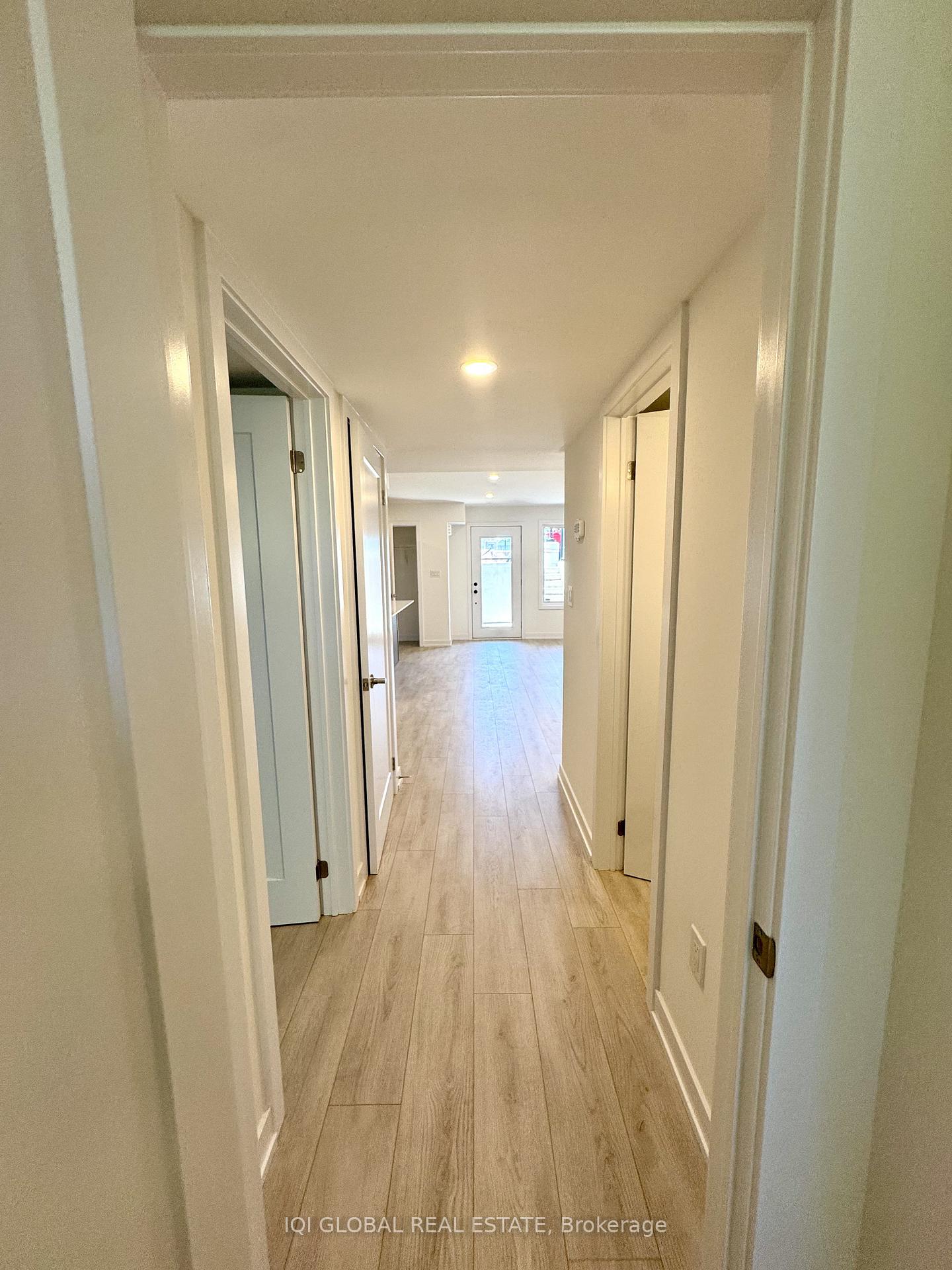 Photo 18 of Unit 123, 42 Lowes Road W, Guelph, Clairfields/Hanlon Business Park — HOMEH