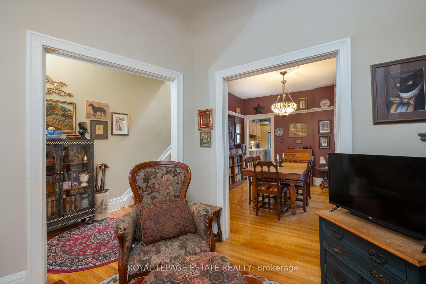 Photo 10 of 57 Herbert Avenue, Toronto, The Beaches — HOMEH