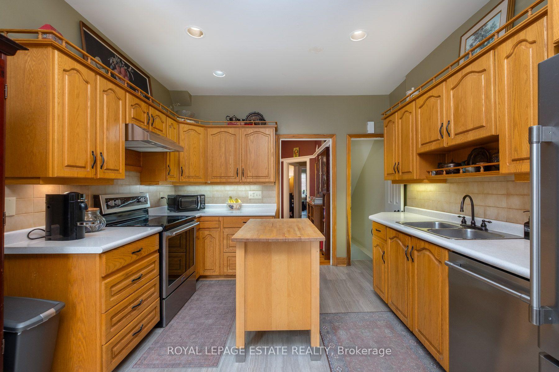 Photo 15 of 57 Herbert Avenue, Toronto, The Beaches — HOMEH