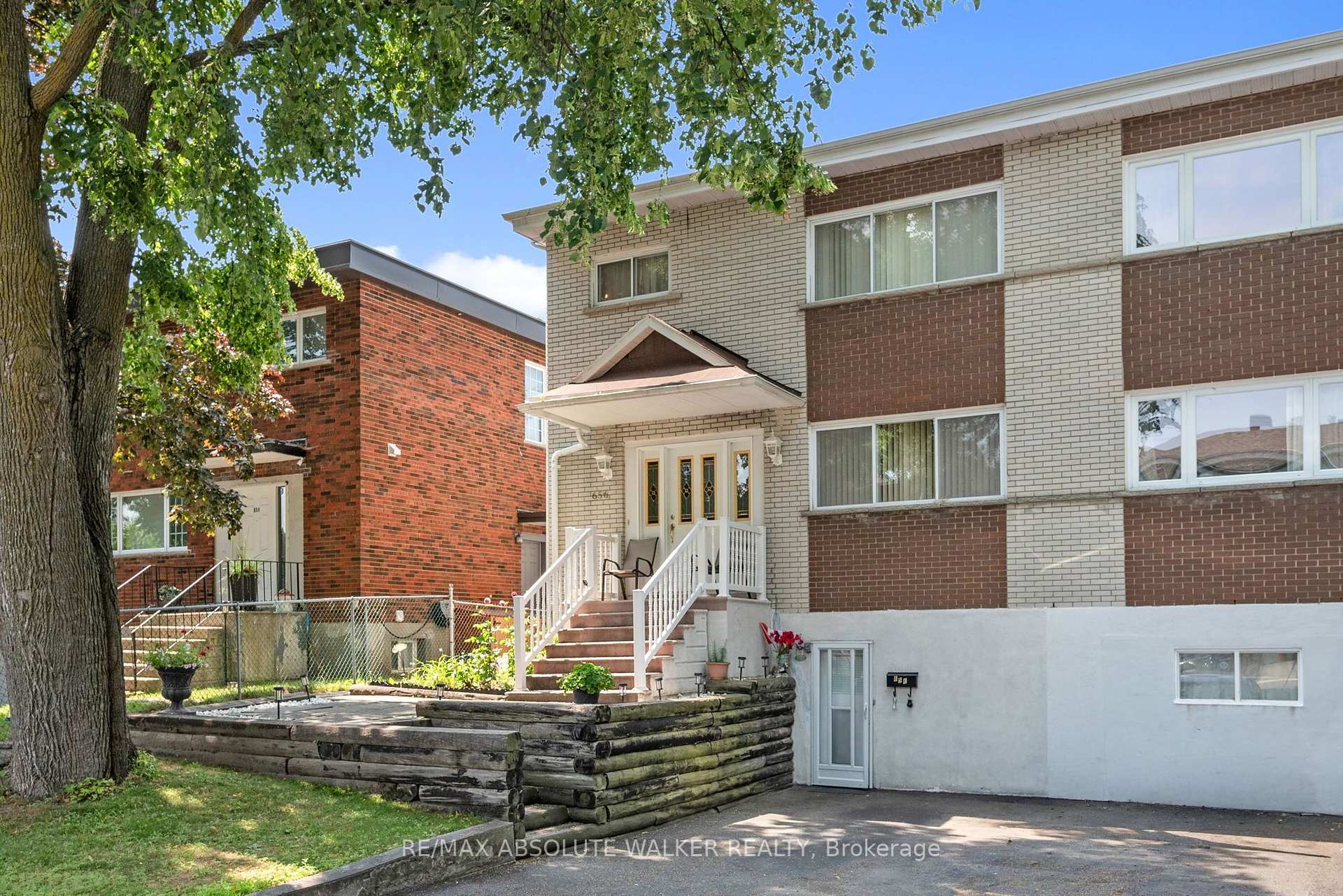 Photo 1 of 656 Morin Street, Ottawa, Castle Heights — HOMEH