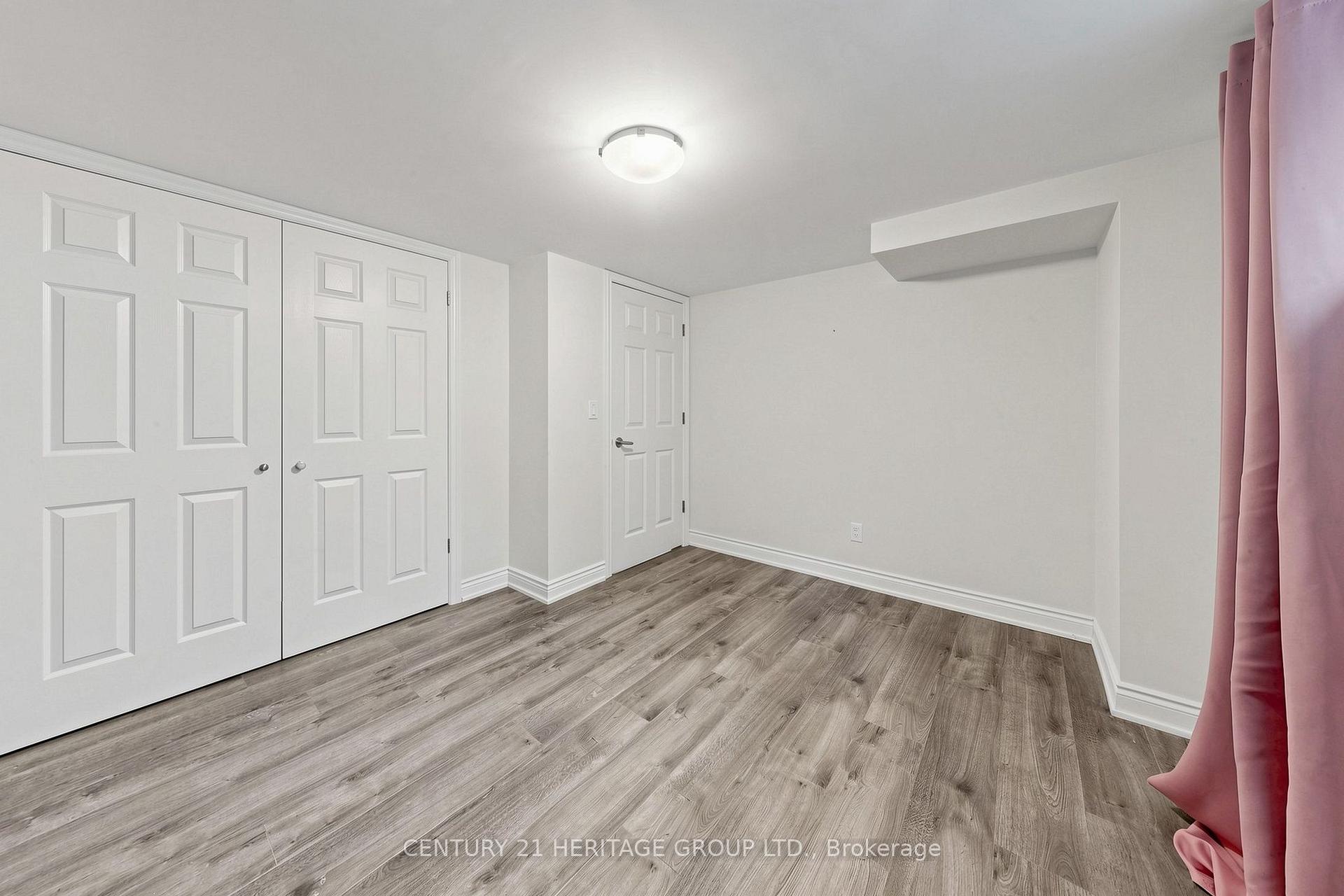 Photo 34 of 11 Elynhill Drive, North York, Willowdale West — HOMEH