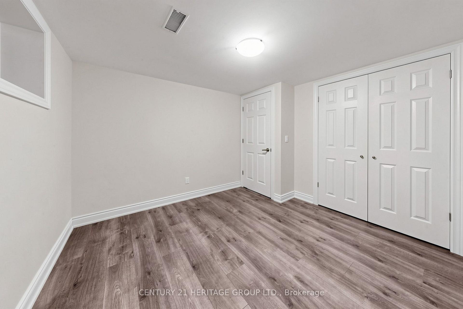 Photo 36 of 11 Elynhill Drive, North York, Willowdale West — HOMEH