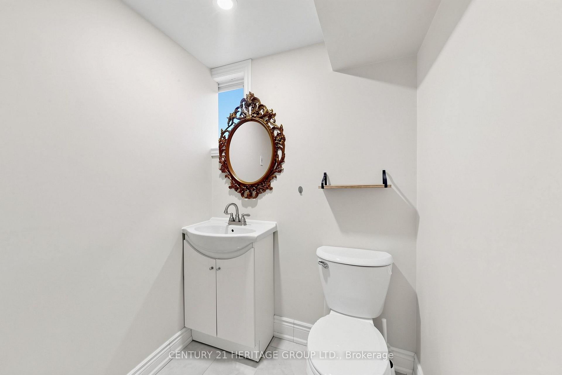 Photo 38 of 11 Elynhill Drive, North York, Willowdale West — HOMEH