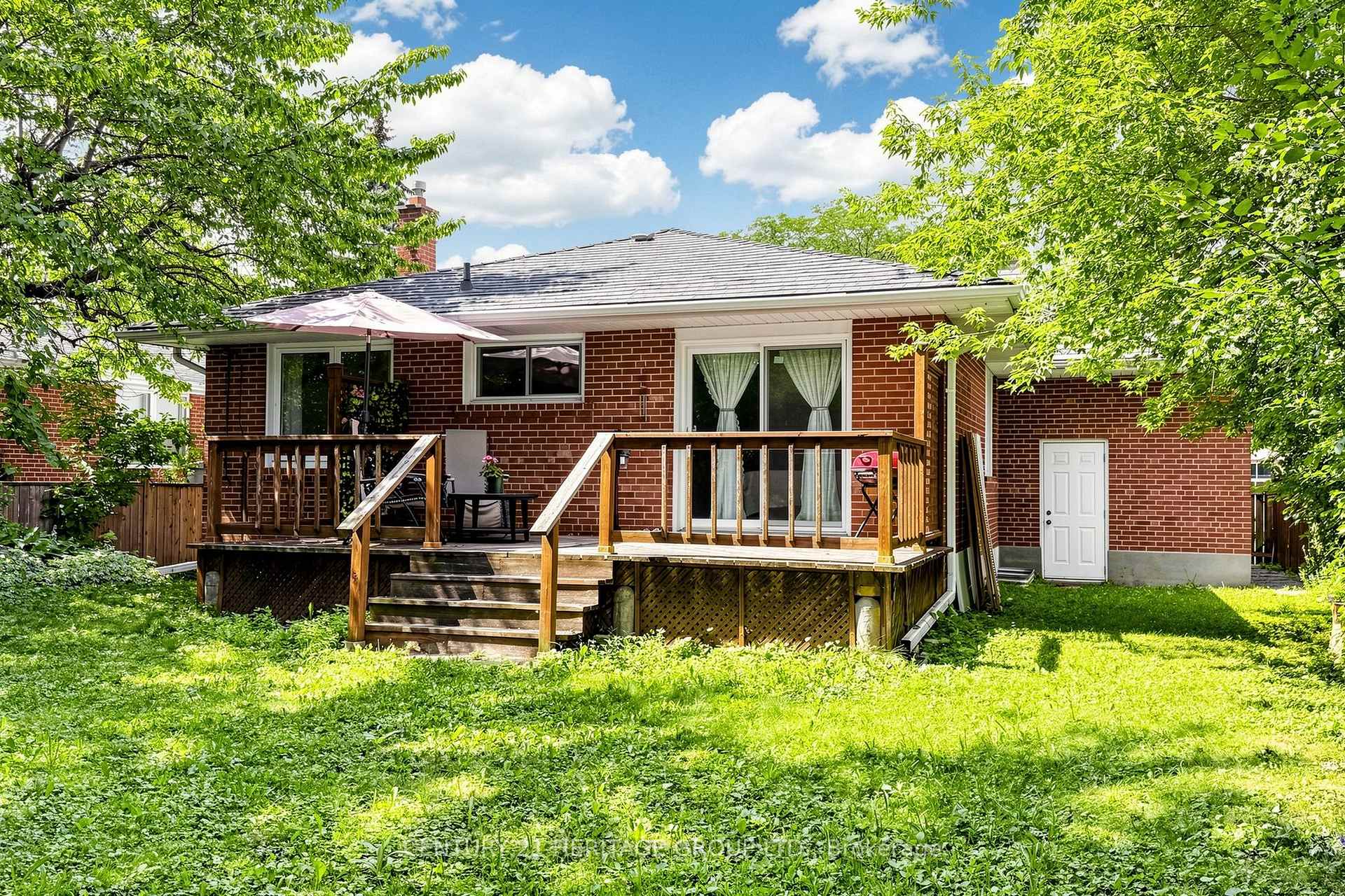 Photo 44 of 11 Elynhill Drive, North York, Willowdale West — HOMEH