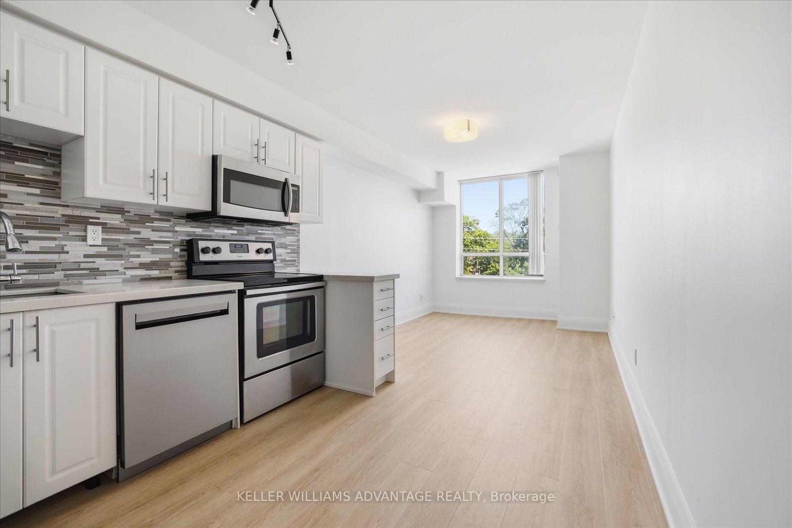 Photo 13 of Unit 415, 1733 Queen Street E, Toronto, The Beaches — HOMEH