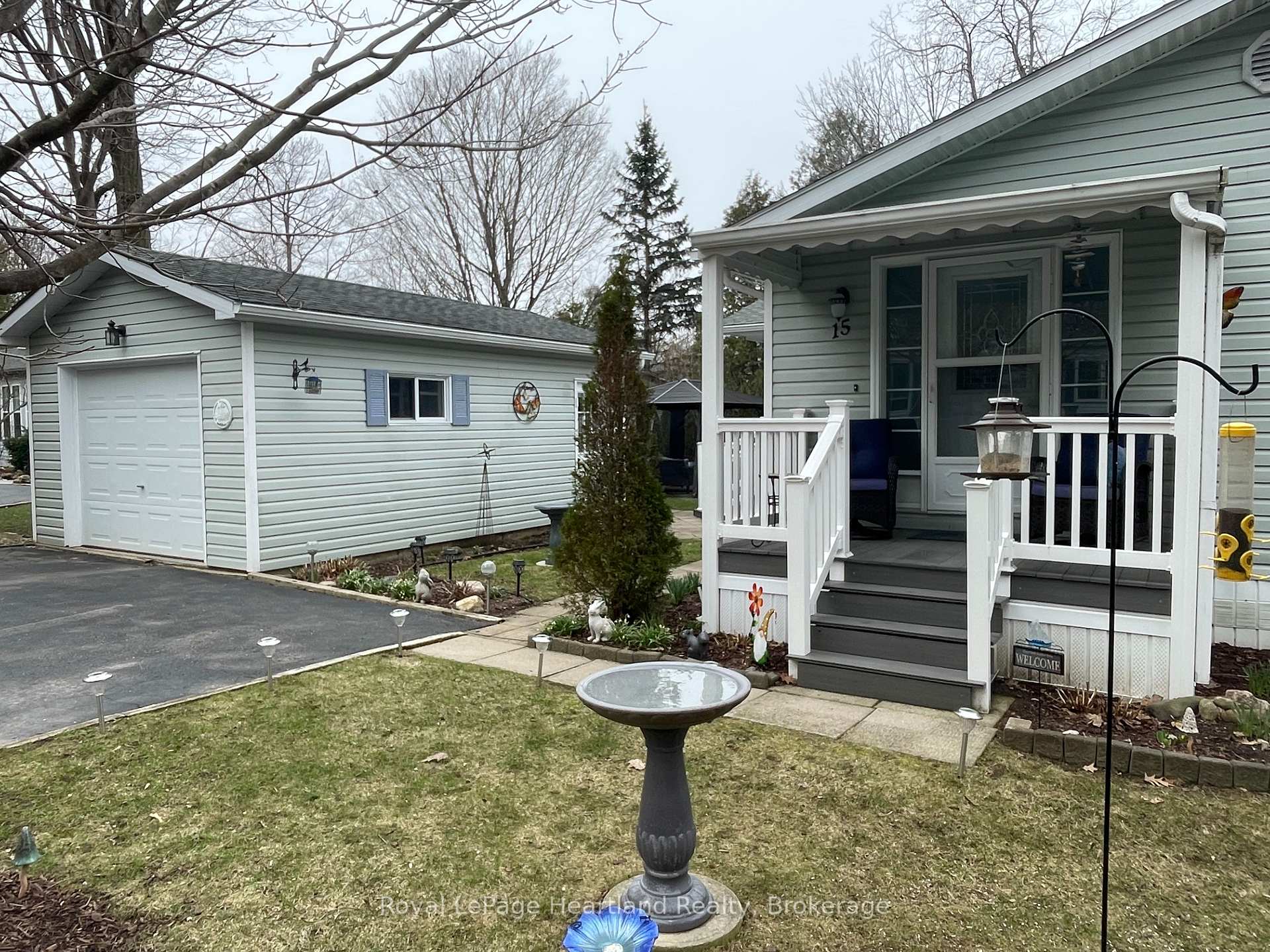 Photo 2 of 15 Huron Lane, Ashfield-Colborne-Wawanosh, Colborne — HOMEH