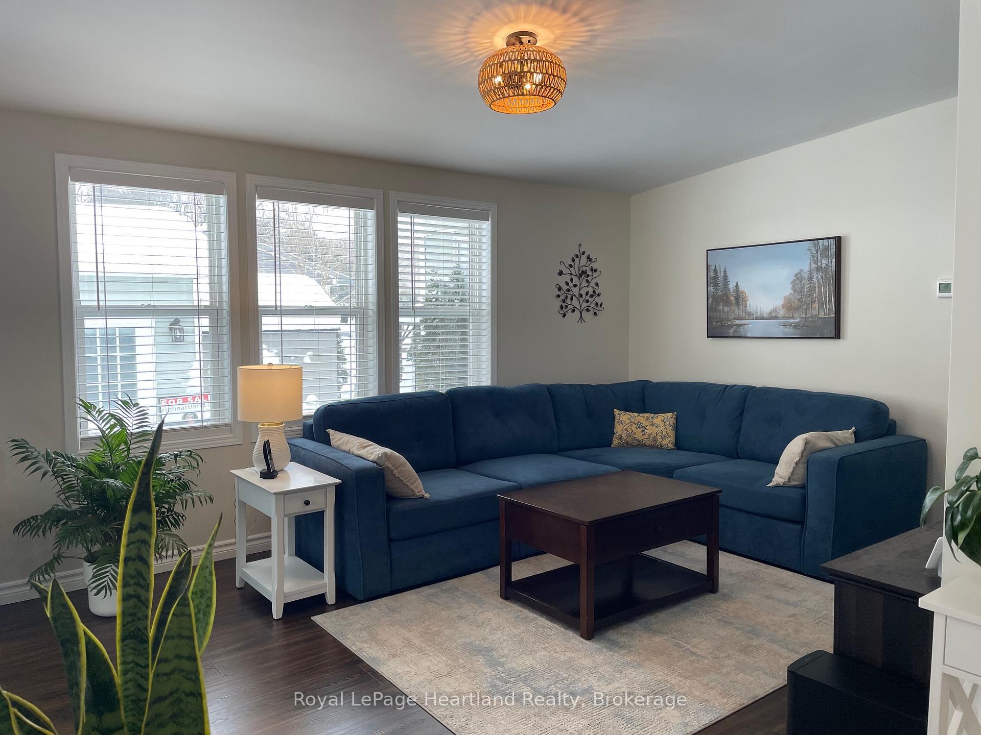 Photo 4 of 15 Huron Lane, Ashfield-Colborne-Wawanosh, Colborne — HOMEH