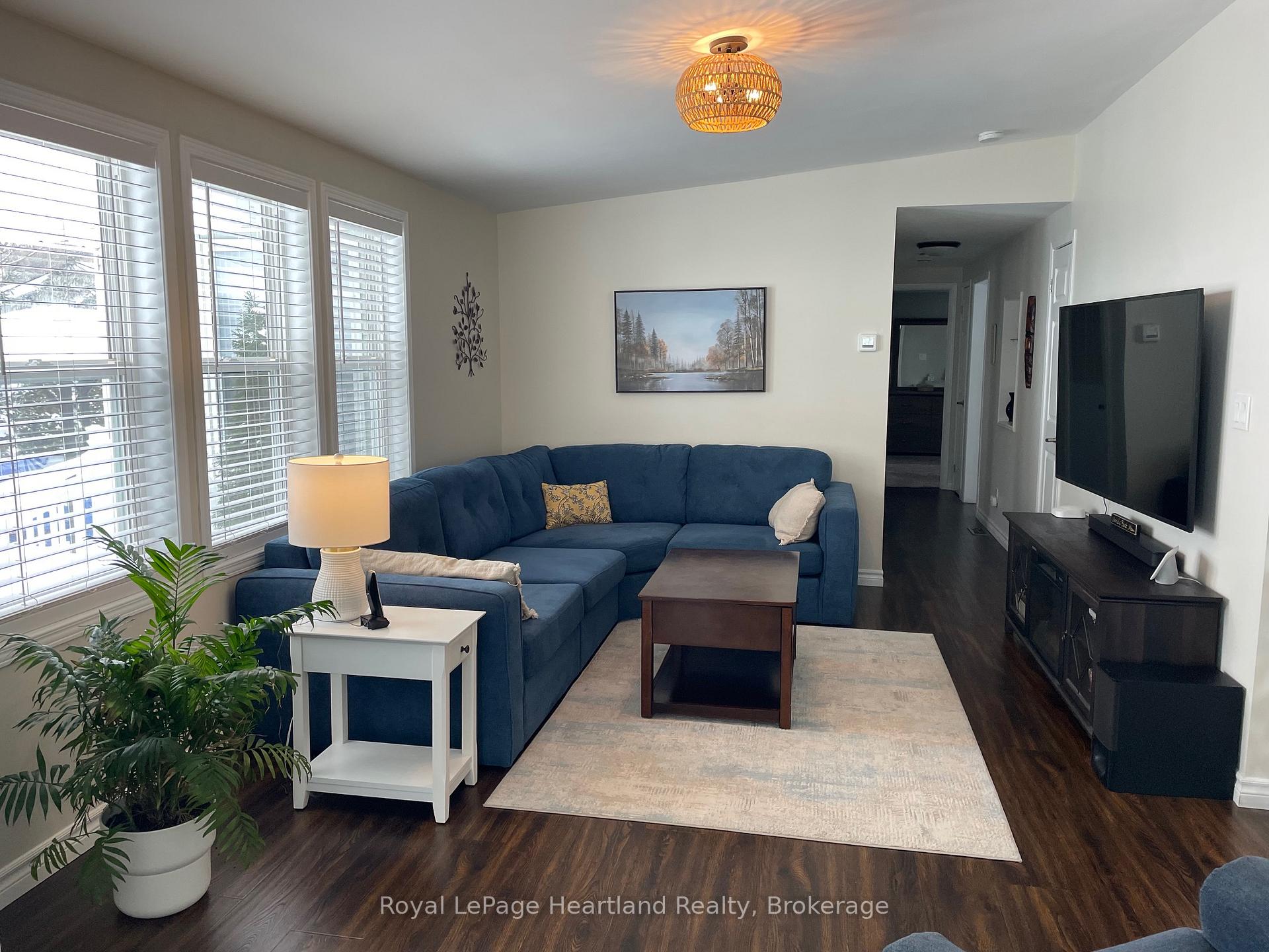 Photo 5 of 15 Huron Lane, Ashfield-Colborne-Wawanosh, Colborne — HOMEH