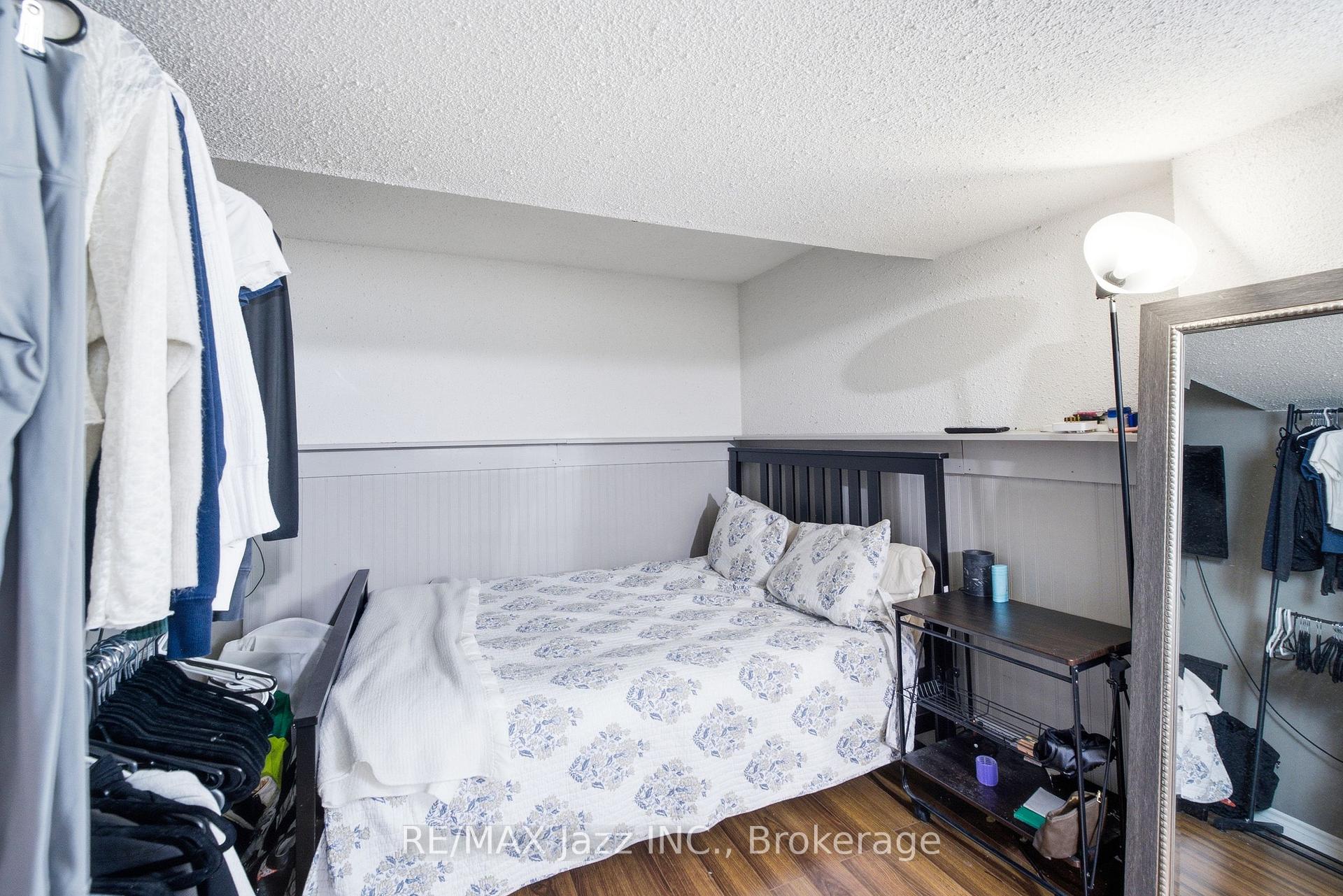 Photo 31 of 1855 Dalhousie Crescent, Oshawa, Samac — HOMEH
