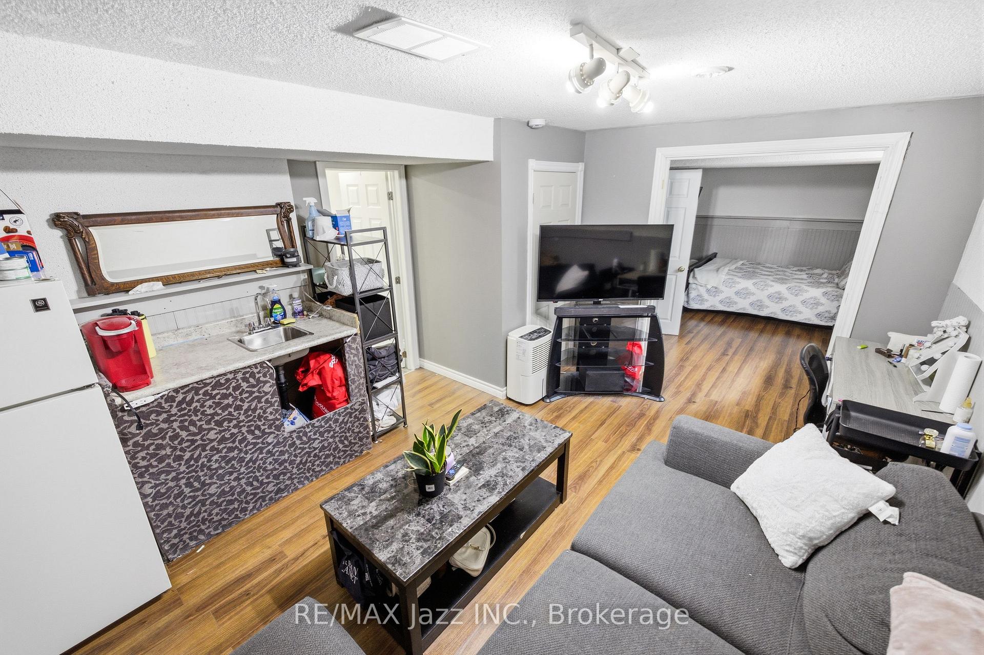 Photo 35 of 1855 Dalhousie Crescent, Oshawa, Samac — HOMEH