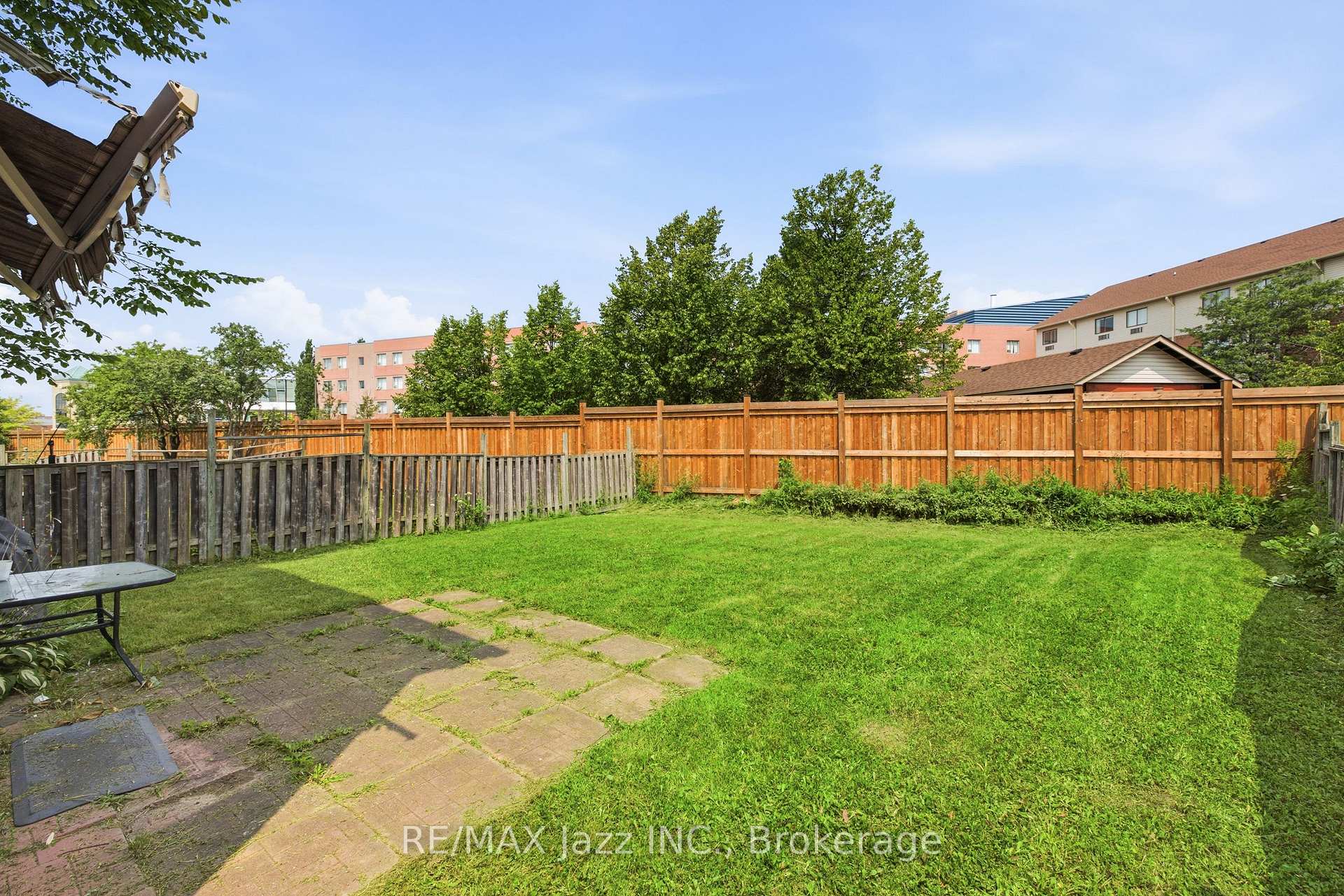 Photo 39 of 1855 Dalhousie Crescent, Oshawa, Samac — HOMEH