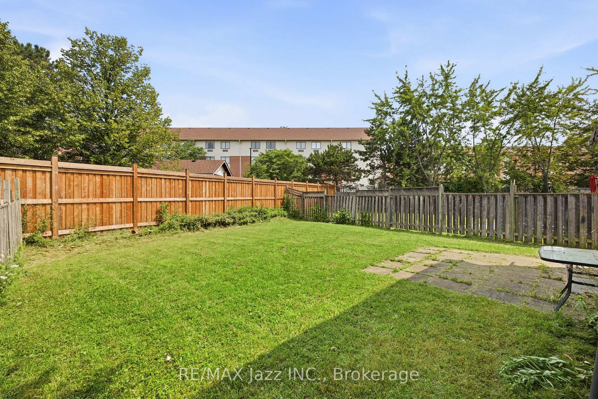 Photo 42 of 1855 Dalhousie Crescent, Oshawa, Samac — HOMEH