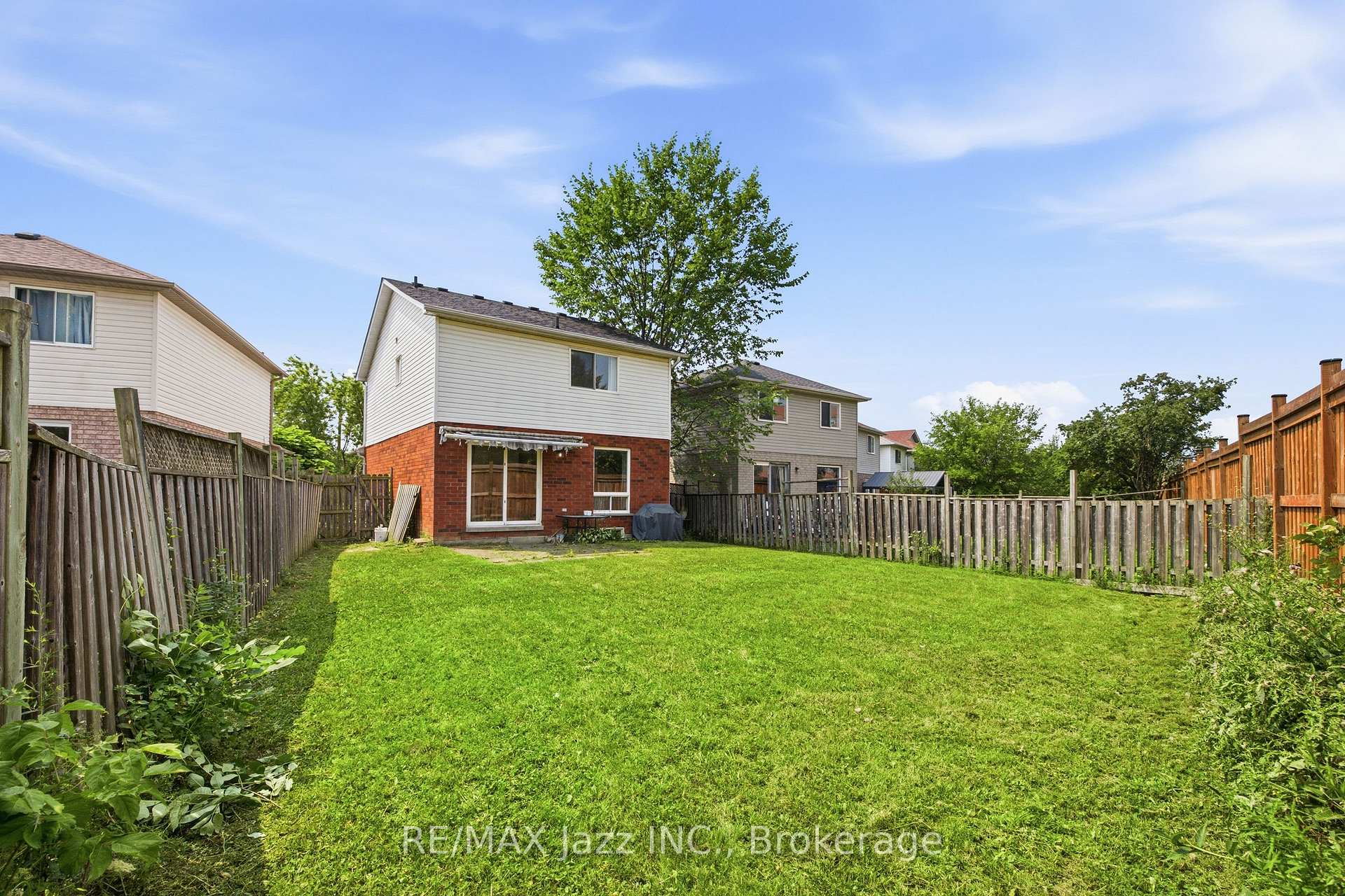 Photo 44 of 1855 Dalhousie Crescent, Oshawa, Samac — HOMEH