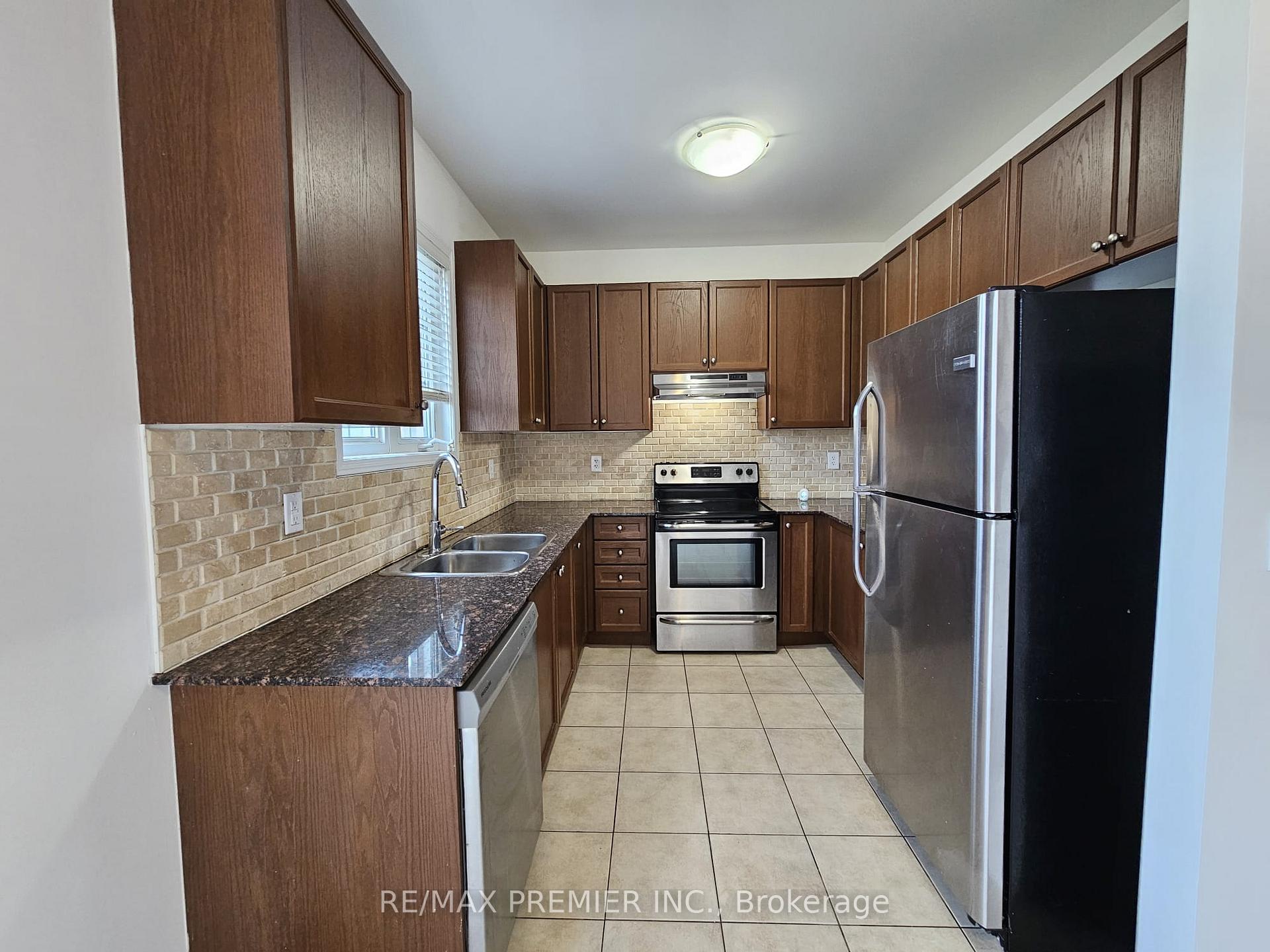 Photo 4 of Unit 12, 745 Farmstead Drive, Milton, Willmott — HOMEH