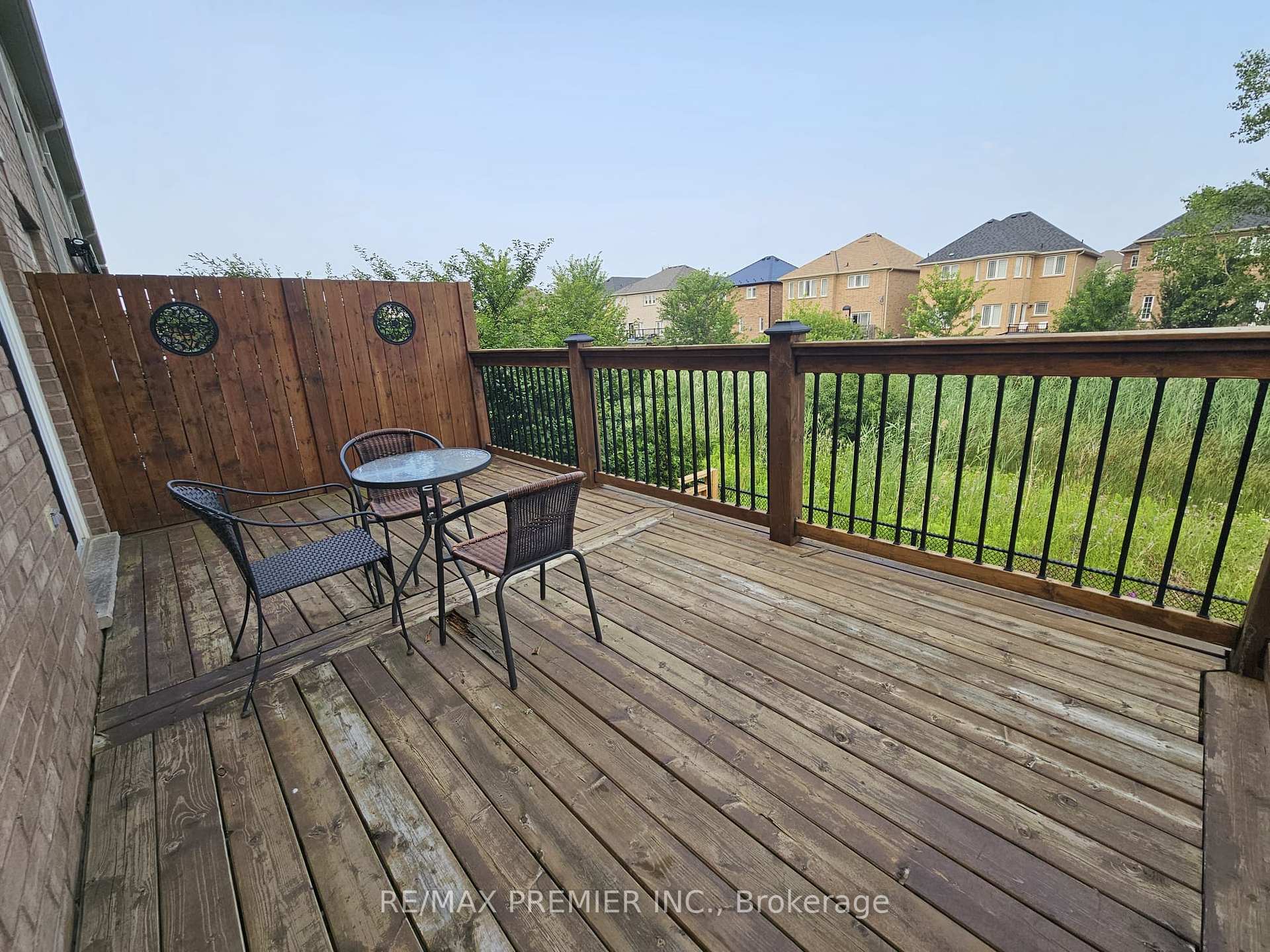 Photo 6 of Unit 12, 745 Farmstead Drive, Milton, Willmott — HOMEH