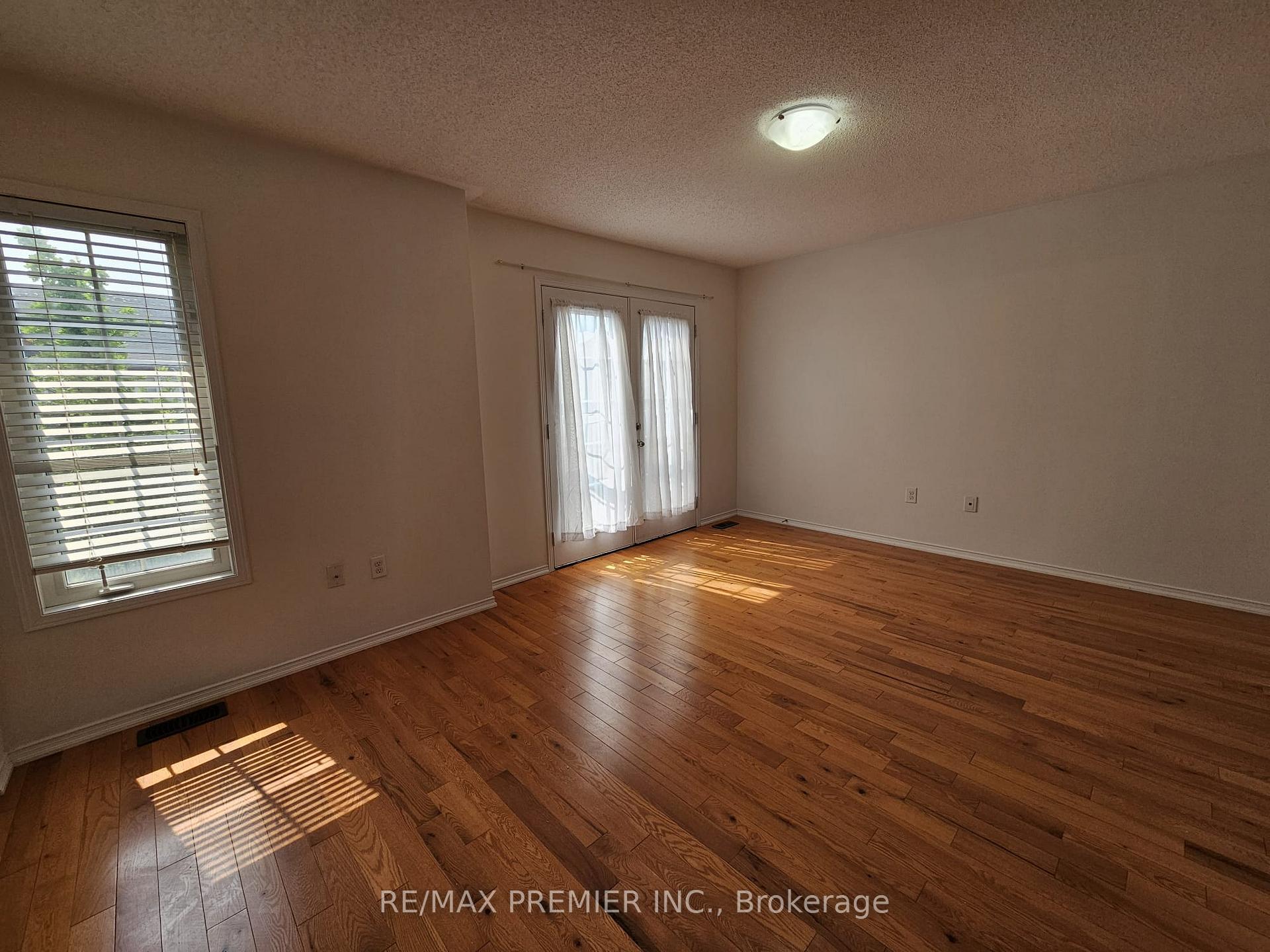 Photo 9 of Unit 12, 745 Farmstead Drive, Milton, Willmott — HOMEH