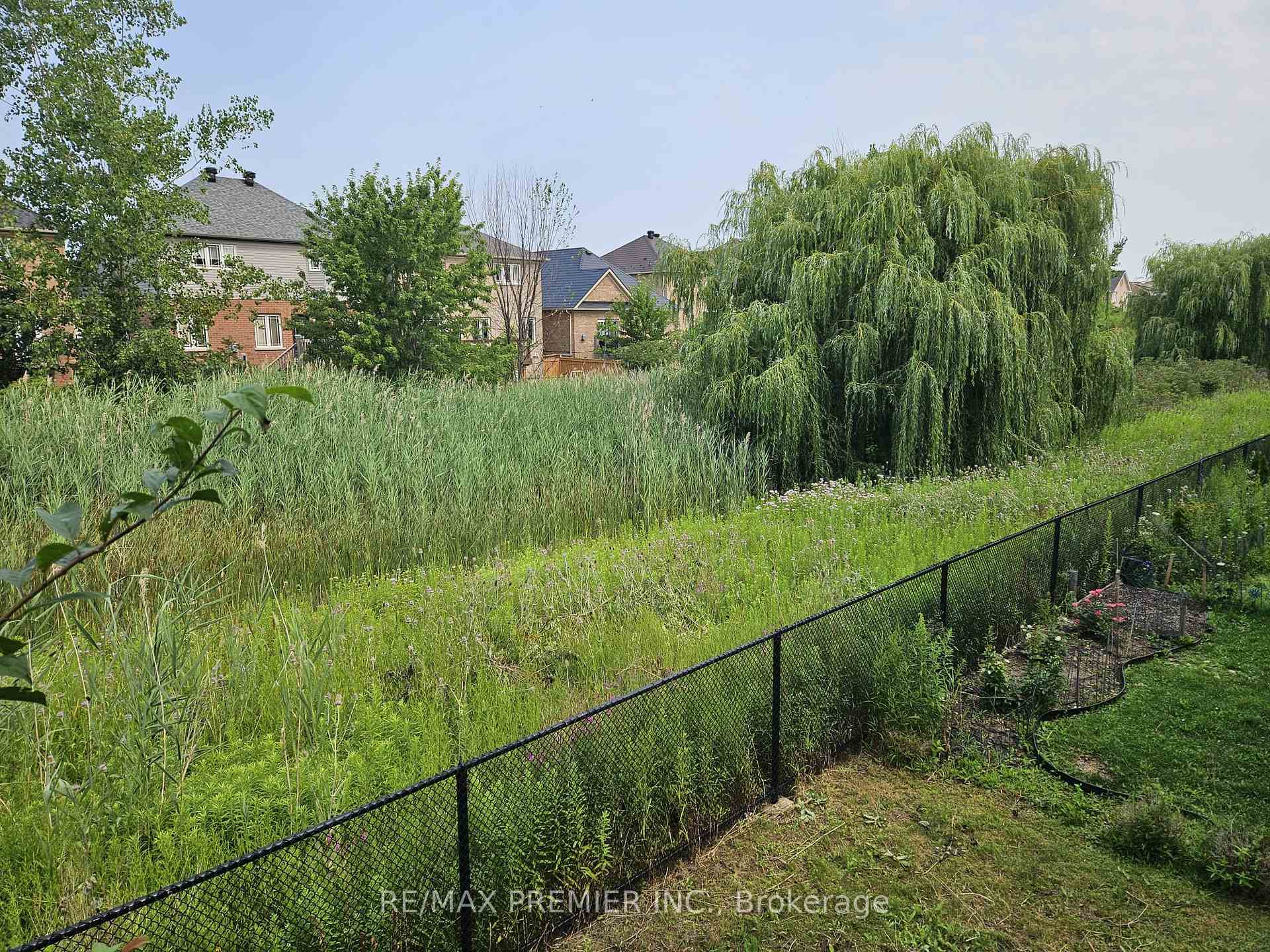 Photo 23 of Unit 12, 745 Farmstead Drive, Milton, Willmott — HOMEH