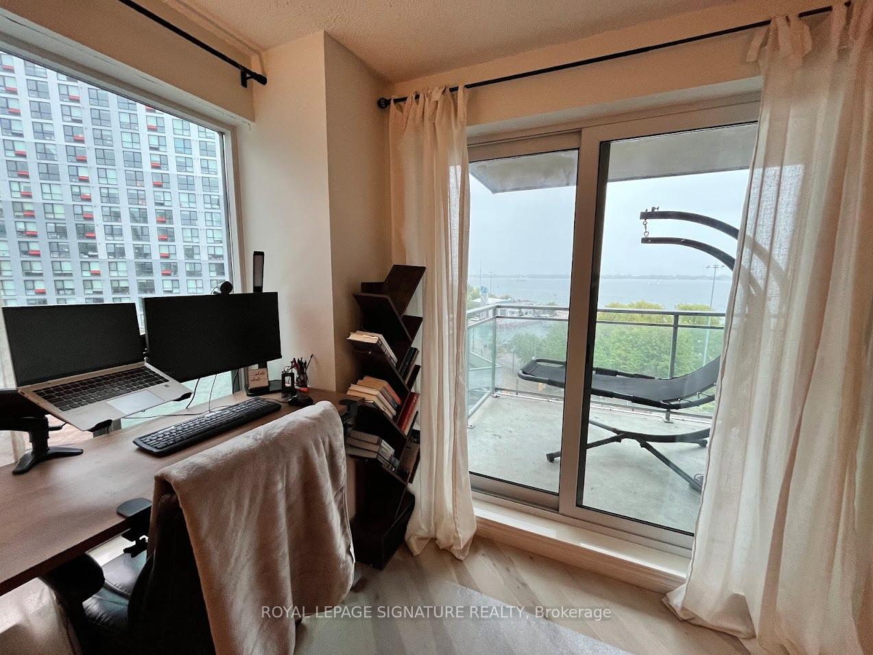 Photo 5 of Unit 812, 410 Queens Quay W, Toronto, Waterfront Communities — HOMEH