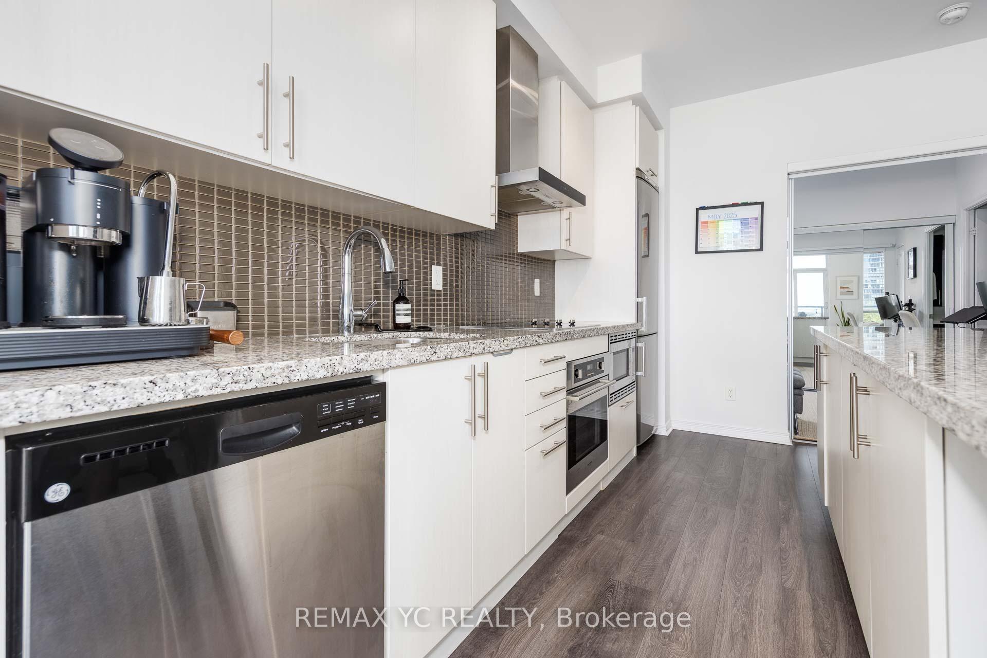 Photo 10 of Unit PH09, 352 Front Street W, Toronto, Waterfront Communities — HOMEH