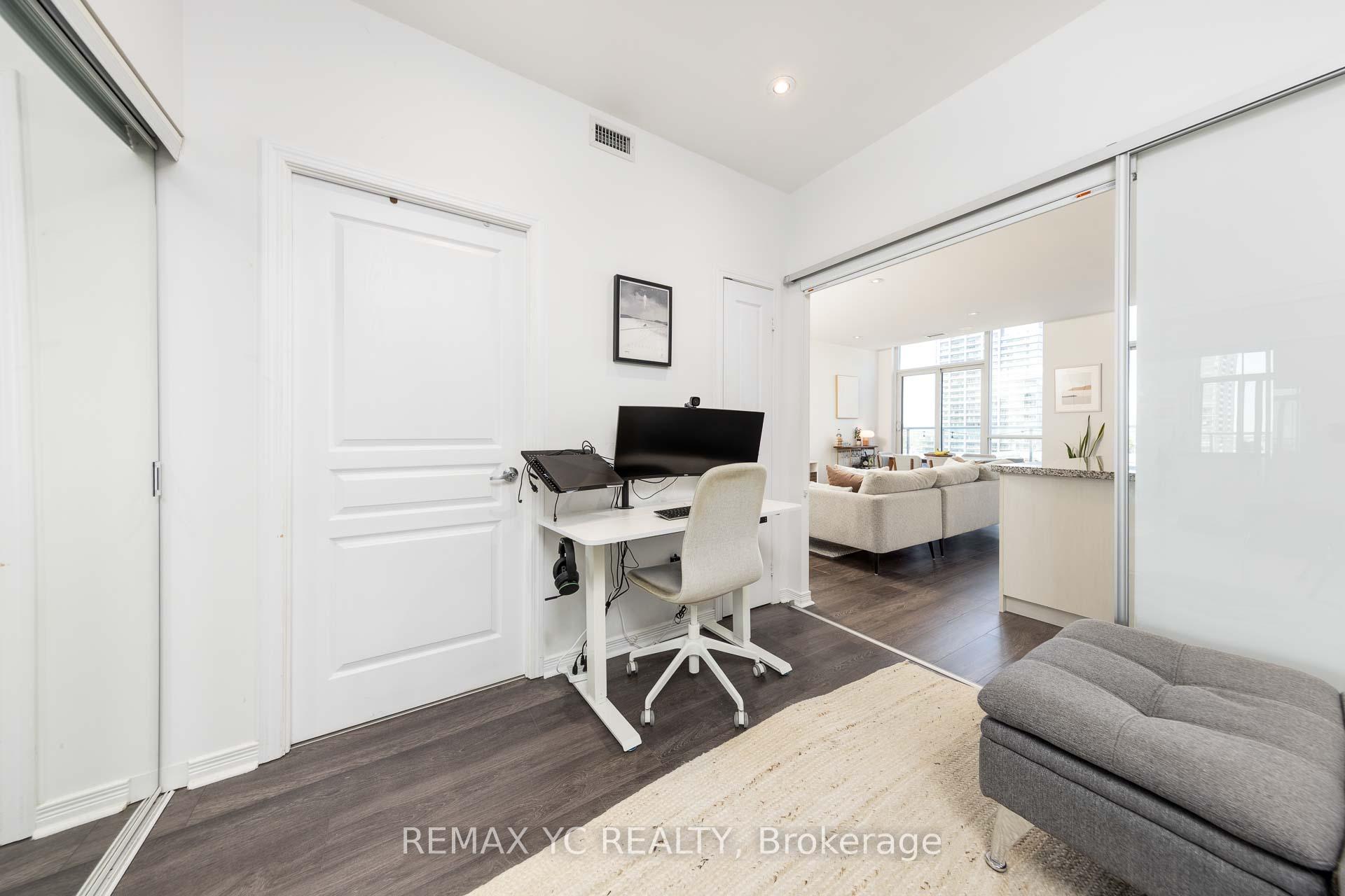 Photo 12 of Unit PH09, 352 Front Street W, Toronto, Waterfront Communities — HOMEH