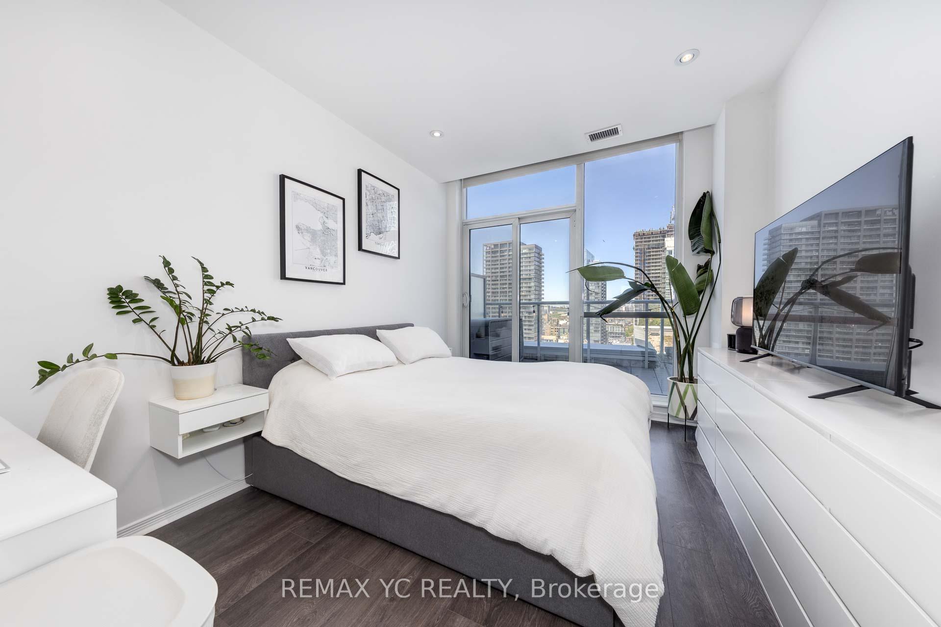 Photo 14 of Unit PH09, 352 Front Street W, Toronto, Waterfront Communities — HOMEH
