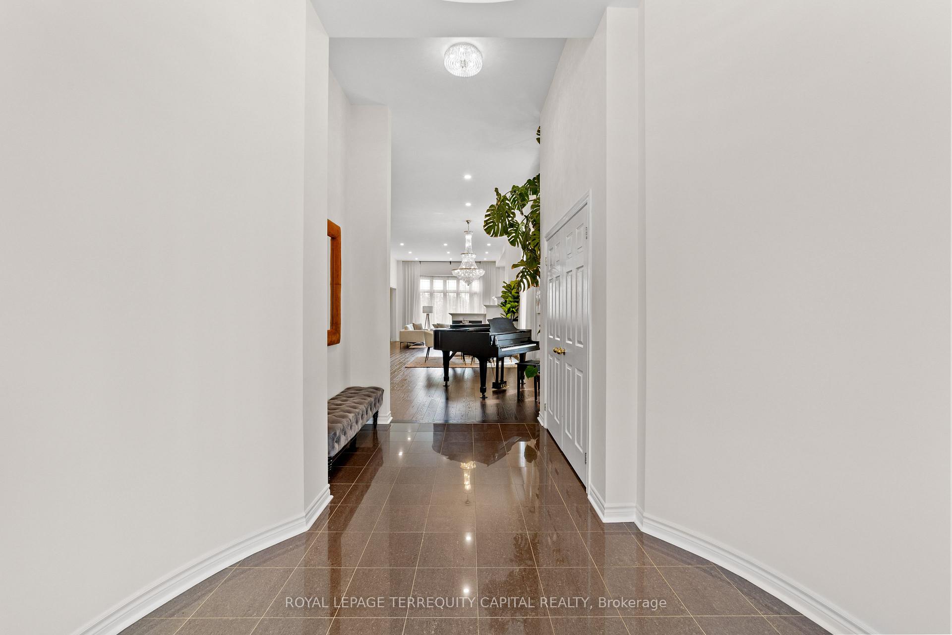 Photo 5 of 55 Ironside Drive, Vaughan, Vellore Village — HOMEH