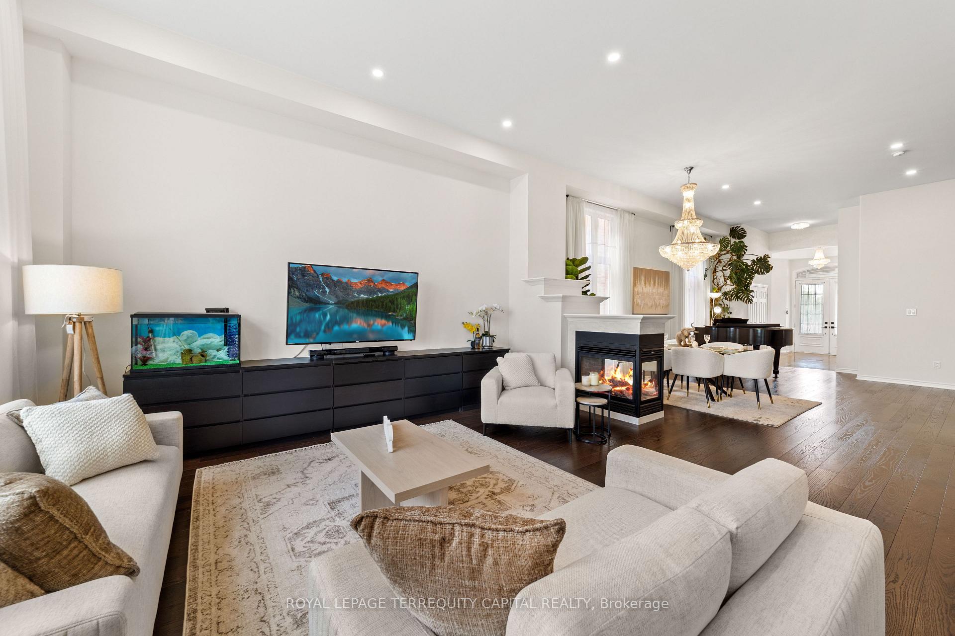 Photo 12 of 55 Ironside Drive, Vaughan, Vellore Village — HOMEH