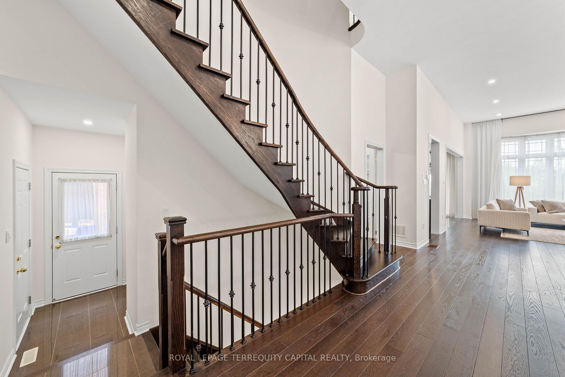 Photo 21 of 55 Ironside Drive, Vaughan, Vellore Village — HOMEH