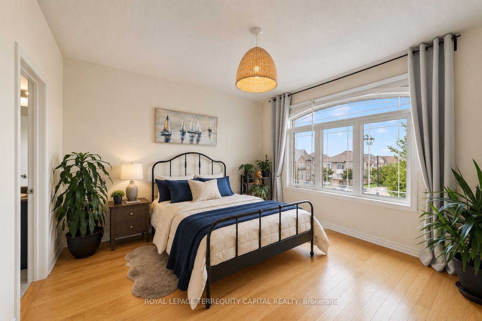 Photo 34 of 55 Ironside Drive, Vaughan, Vellore Village — HOMEH