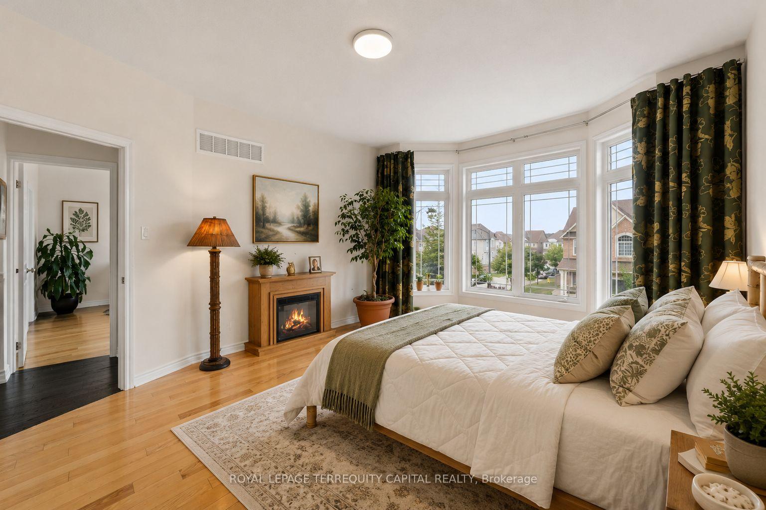 Photo 37 of 55 Ironside Drive, Vaughan, Vellore Village — HOMEH