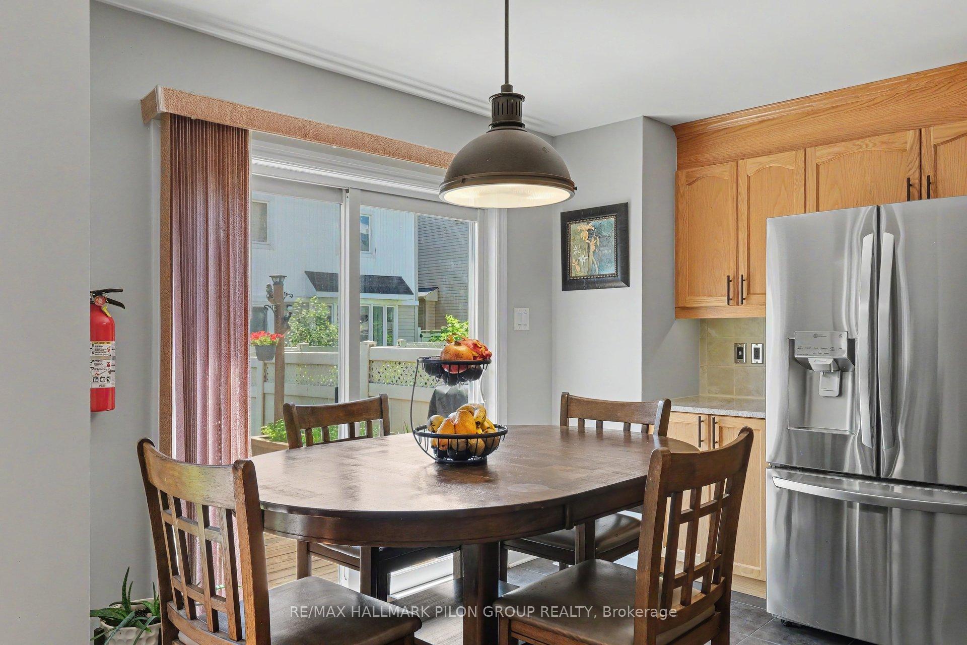 Photo 6 of 611 Calla Lily Terrace, Ottawa, Notting Hill/Summerside — HOMEH