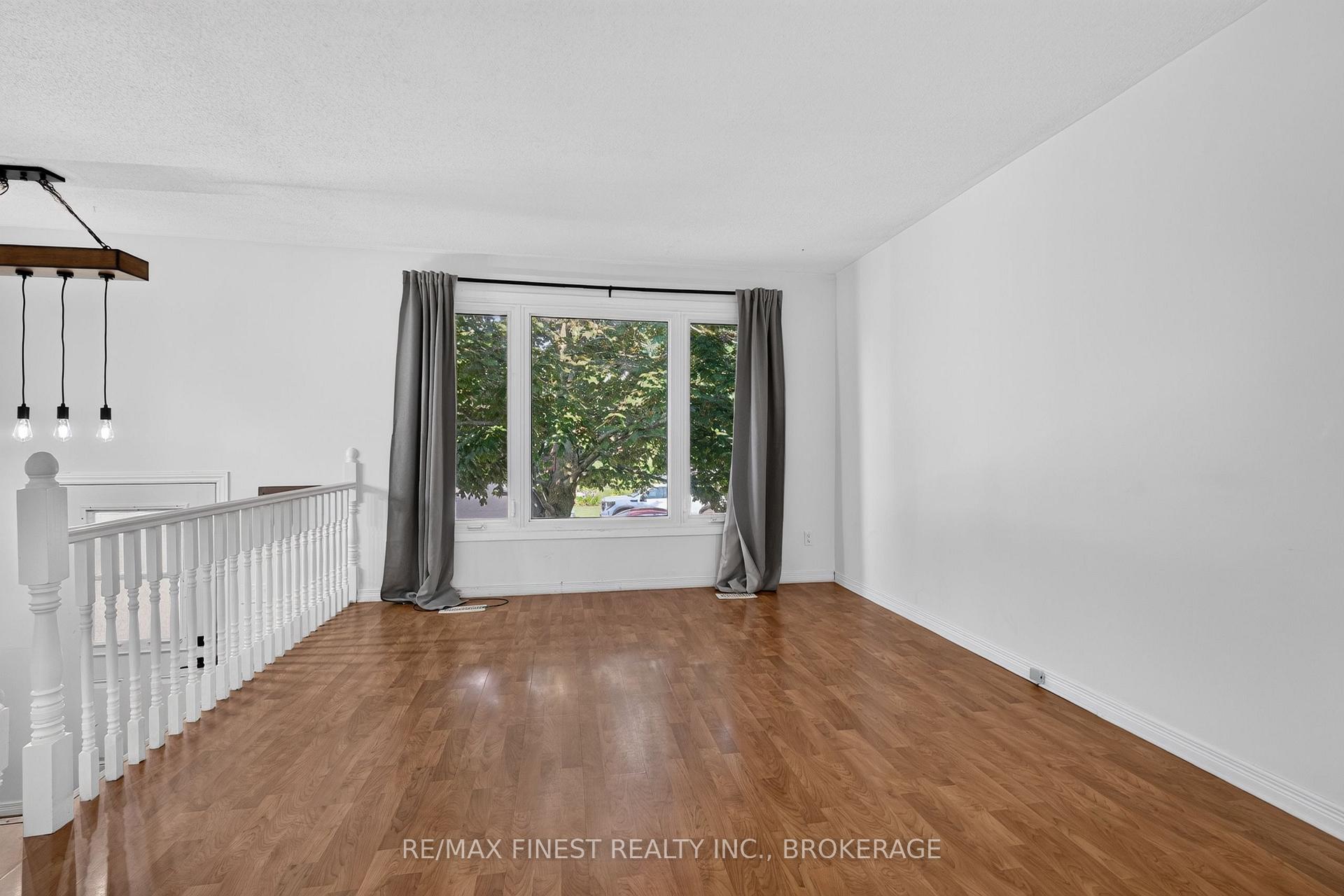 Photo 6 of 376 Melanie Avenue, Kingston, East Gardiners Rd — HOMEH