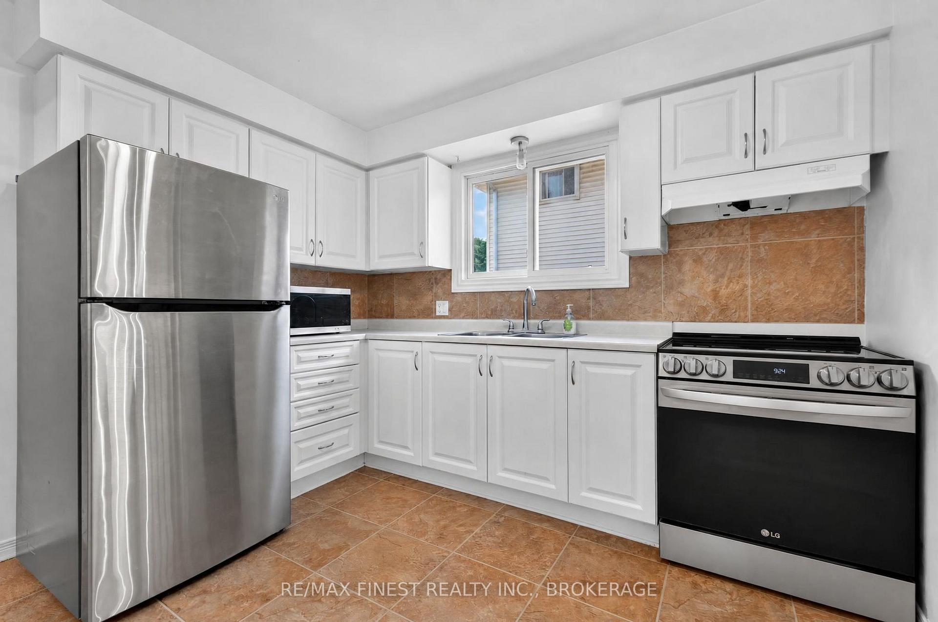 Photo 12 of 376 Melanie Avenue, Kingston, East Gardiners Rd — HOMEH