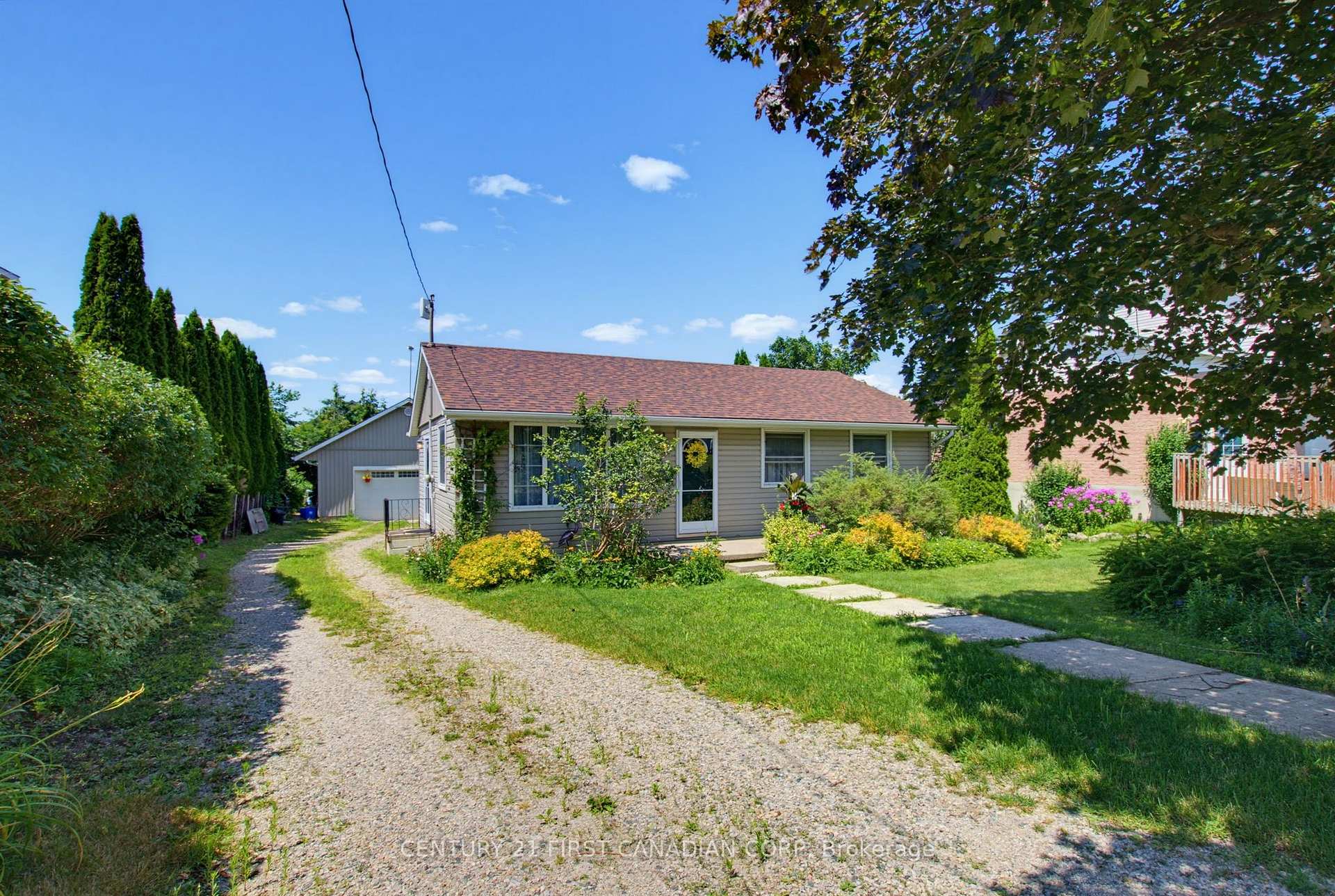 Front of 267 King Street E