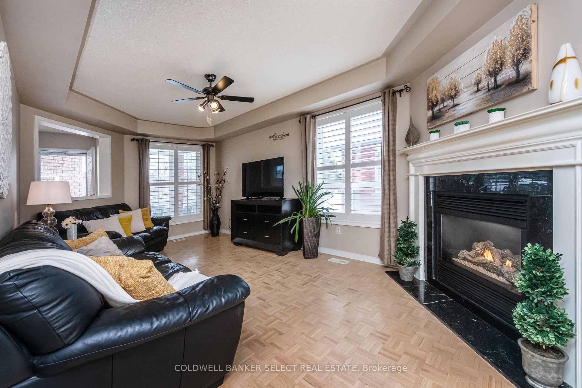 Photo 7 of 29 Autumn Oak Court, Caledon, Bolton East — HOMEH