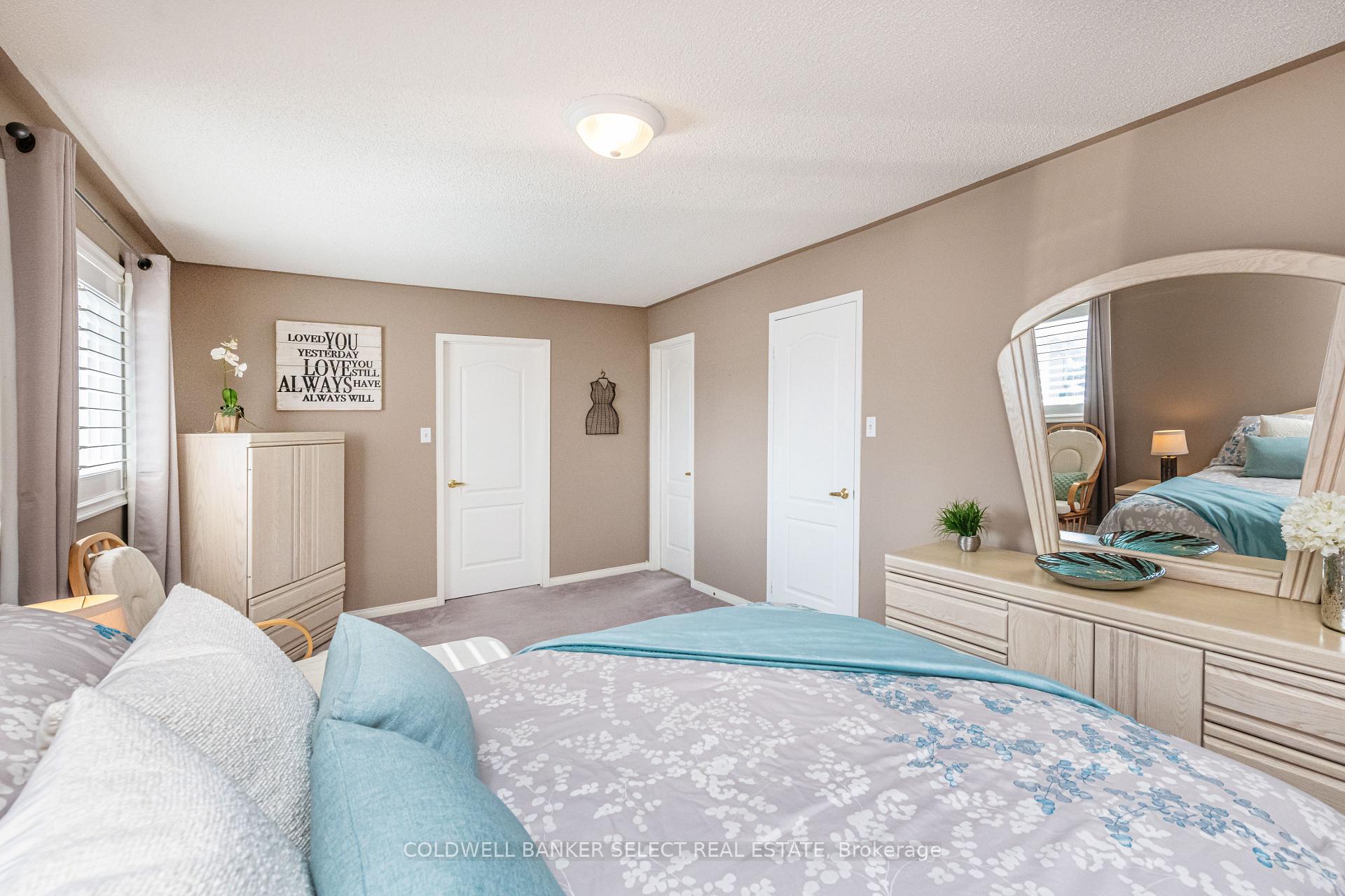 Photo 18 of 29 Autumn Oak Court, Caledon, Bolton East — HOMEH