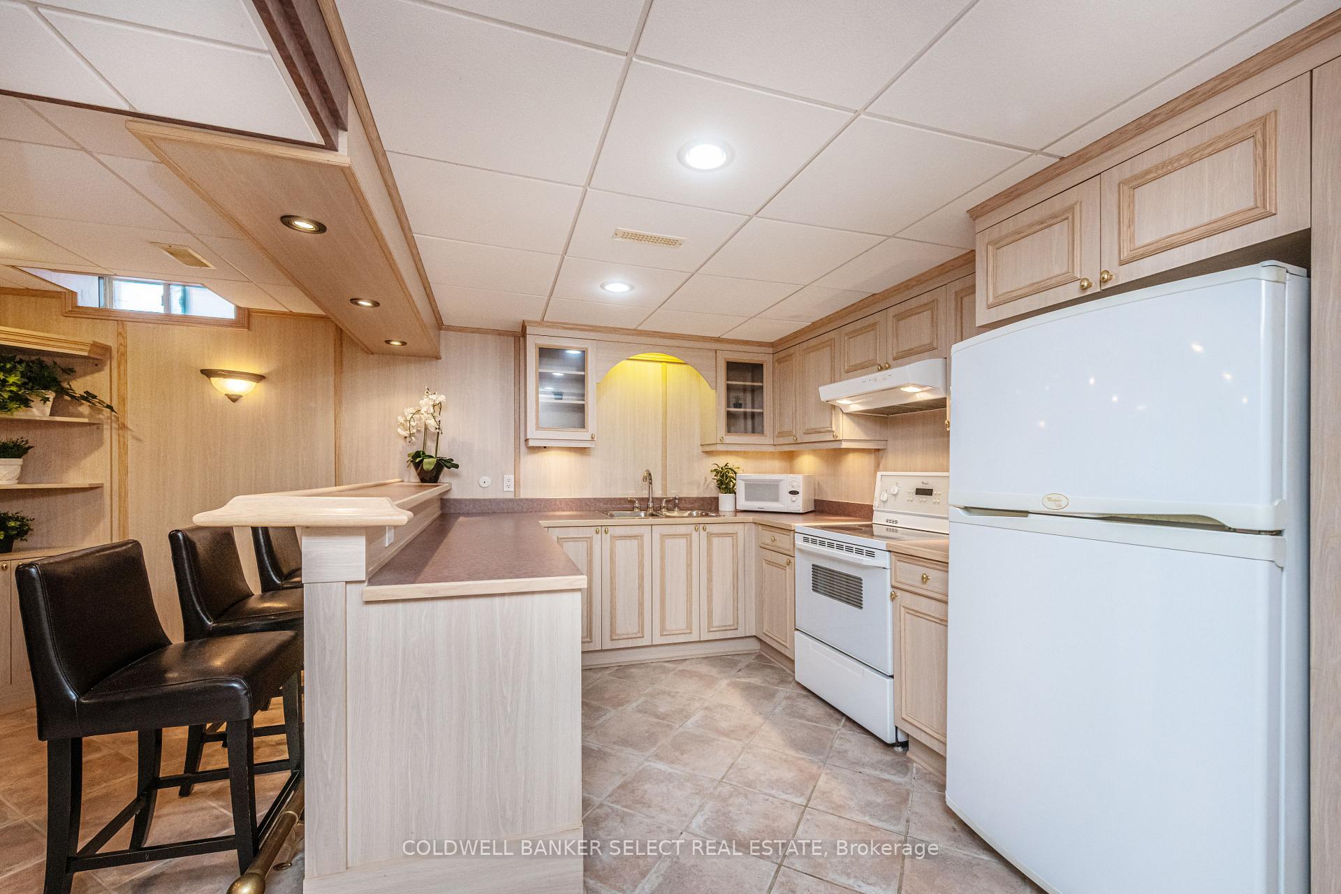 Photo 30 of 29 Autumn Oak Court, Caledon, Bolton East — HOMEH