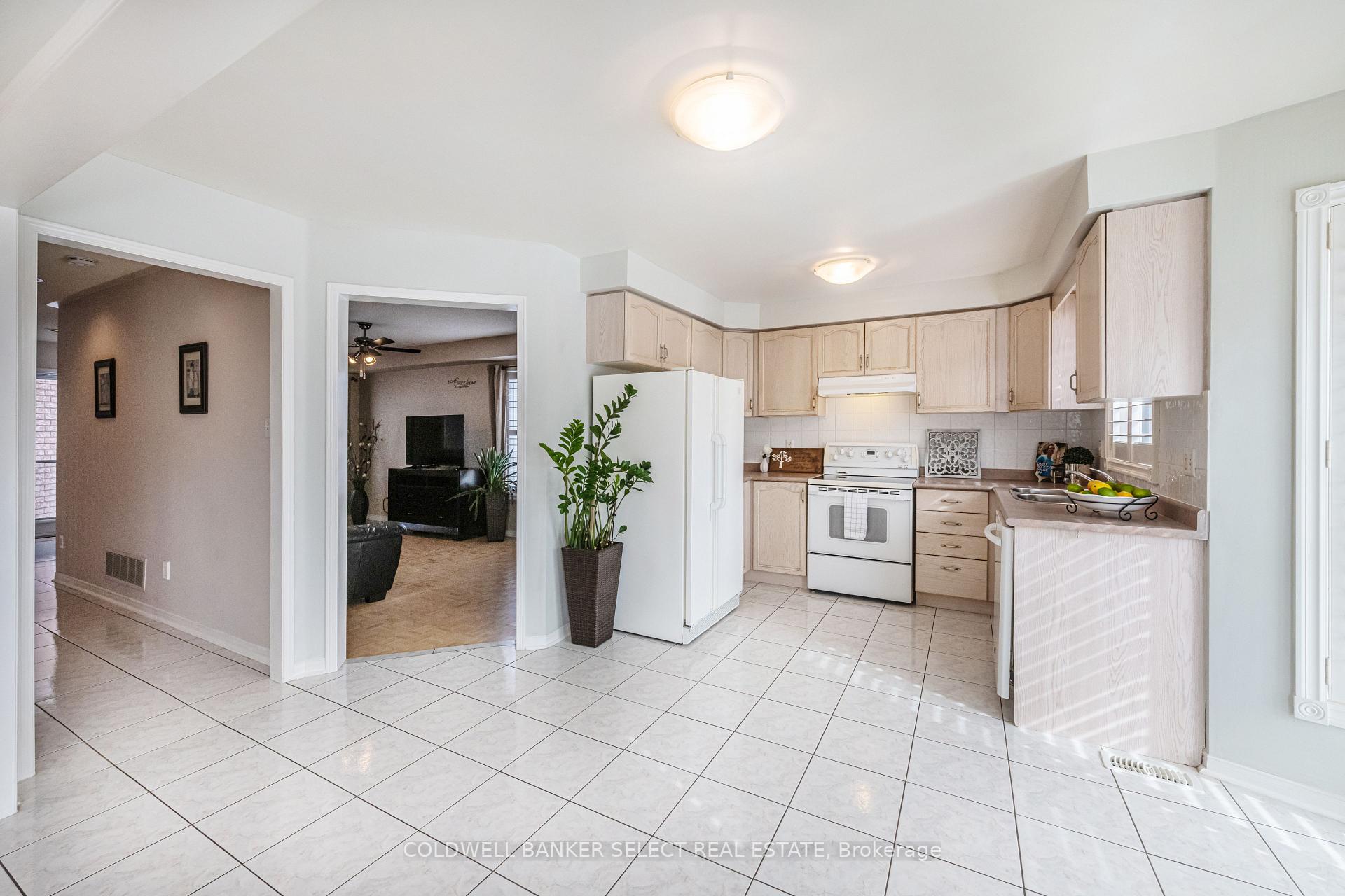 Photo 33 of 29 Autumn Oak Court, Caledon, Bolton East — HOMEH