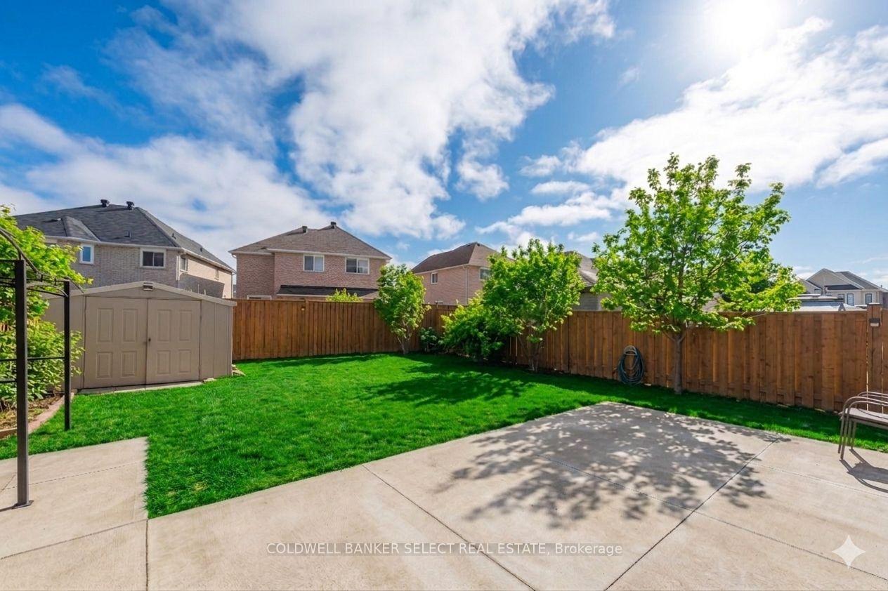 Photo 40 of 29 Autumn Oak Court, Caledon, Bolton East — HOMEH
