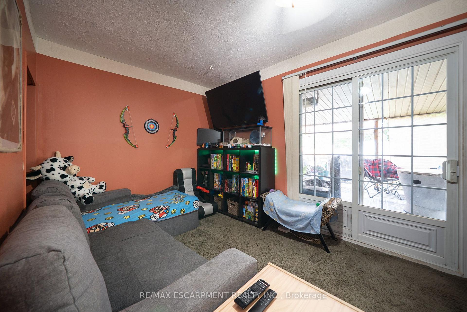 Photo 7 of 78 Arthur Street, Brantford, Victoria/Arthur — HOMEH