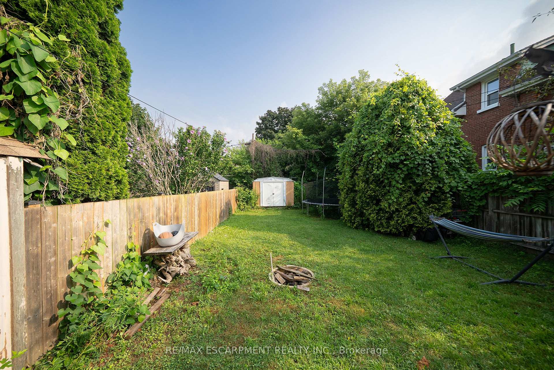 Photo 18 of 78 Arthur Street, Brantford, Victoria/Arthur — HOMEH