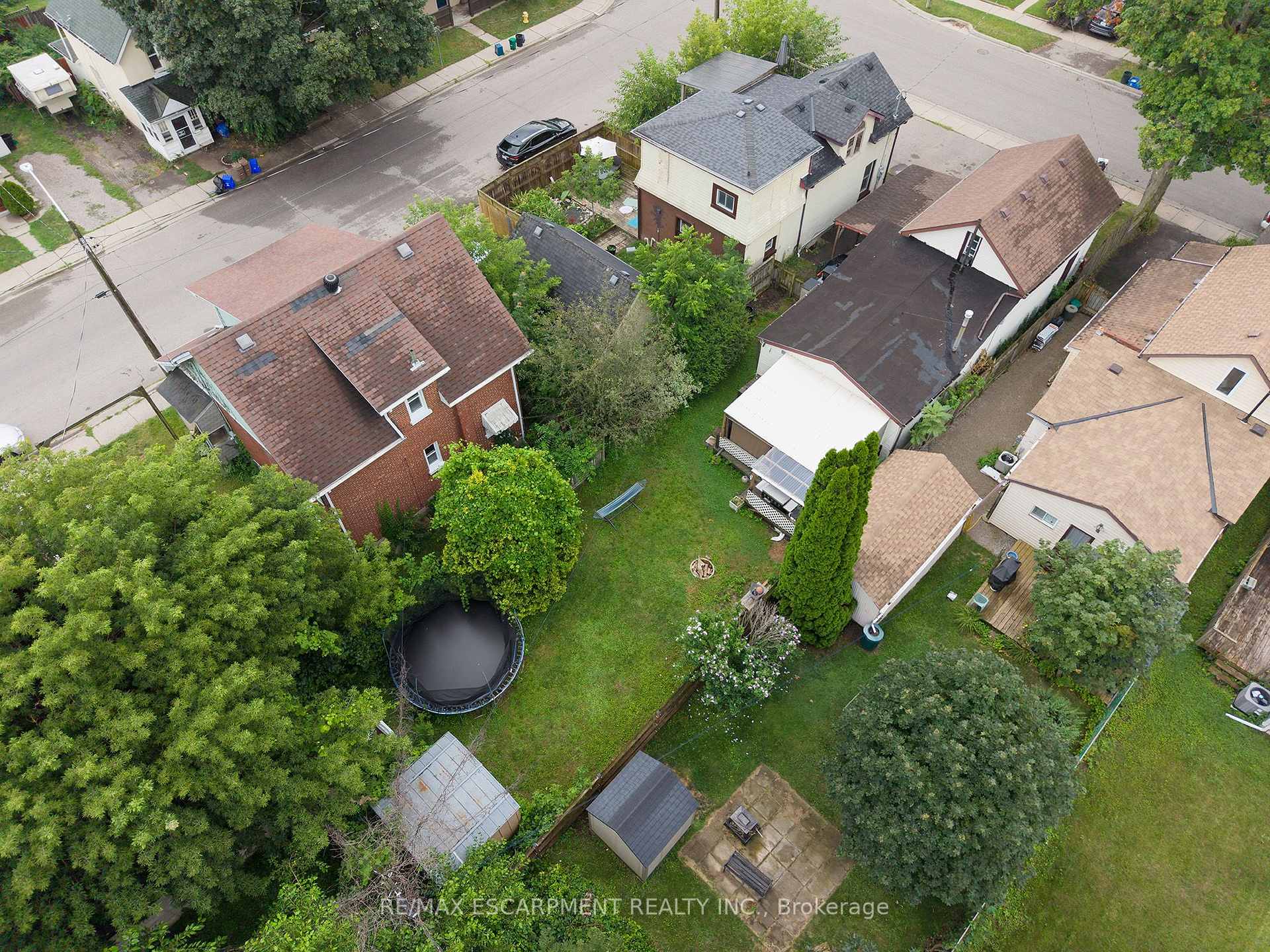 Photo 27 of 78 Arthur Street, Brantford, Victoria/Arthur — HOMEH