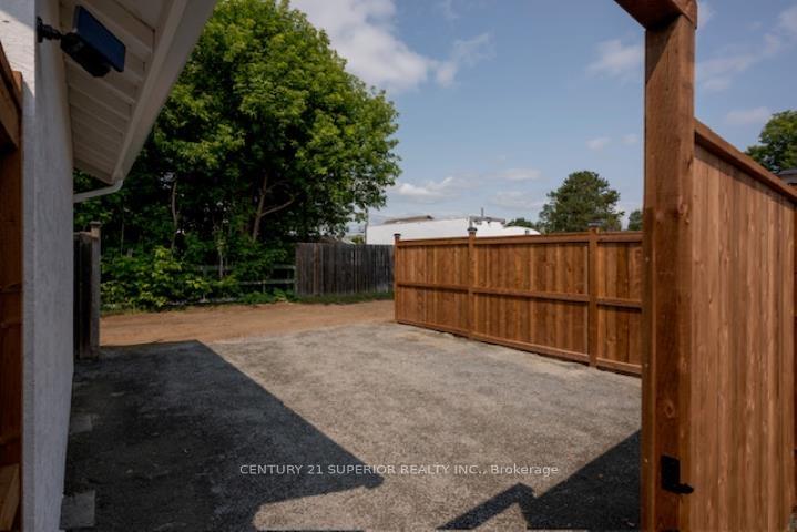 Photo 29 of 314 Surrey Street, Thunder Bay, Current River — HOMEH