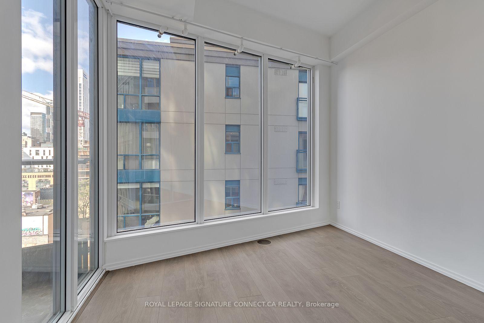 Photo 6 of Unit 908, 68 Shuter Street, Toronto, Church-Yonge Corridor — HOMEH